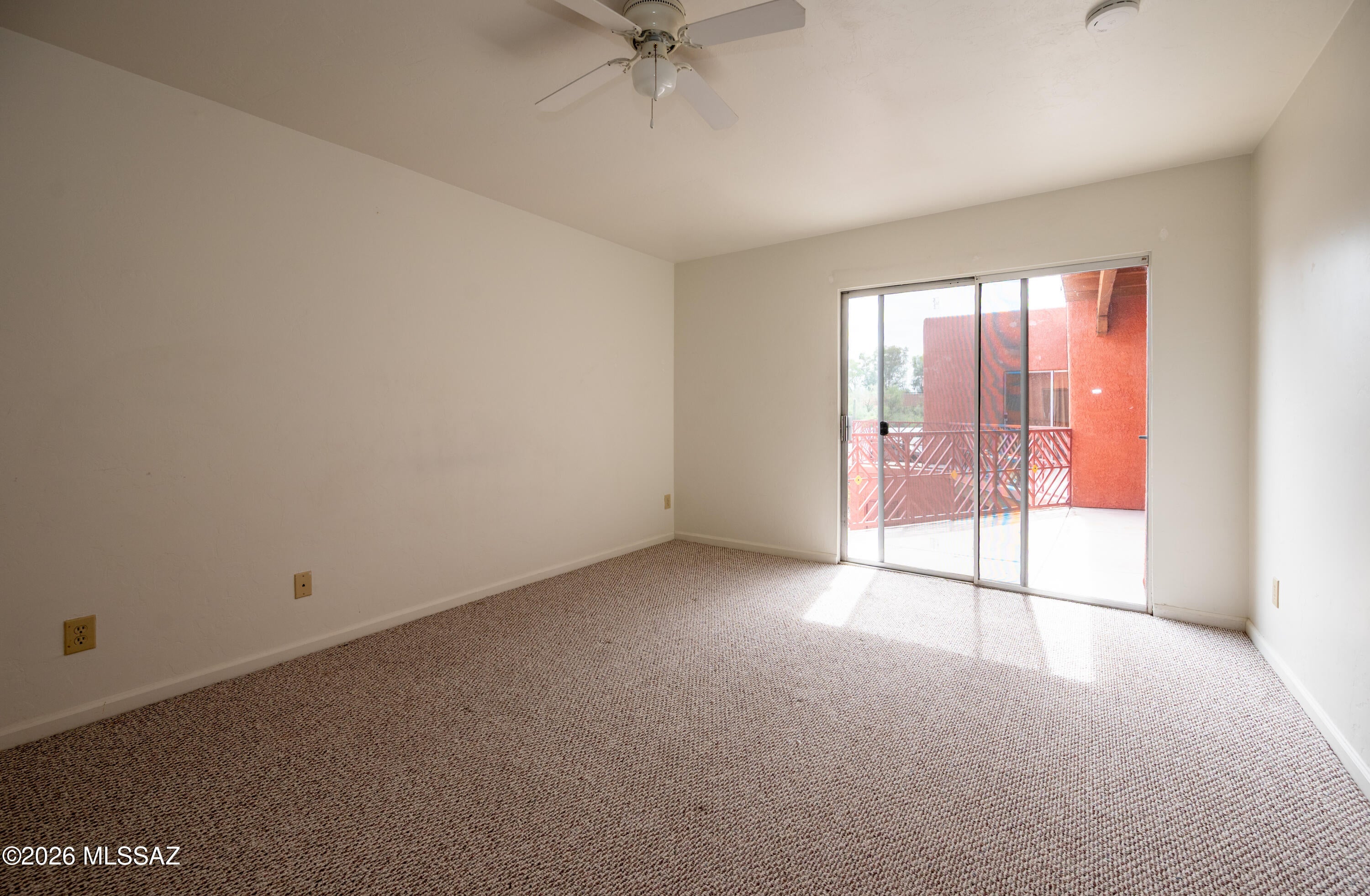 Reflections in the Catalina Condominium - Residential Lease
