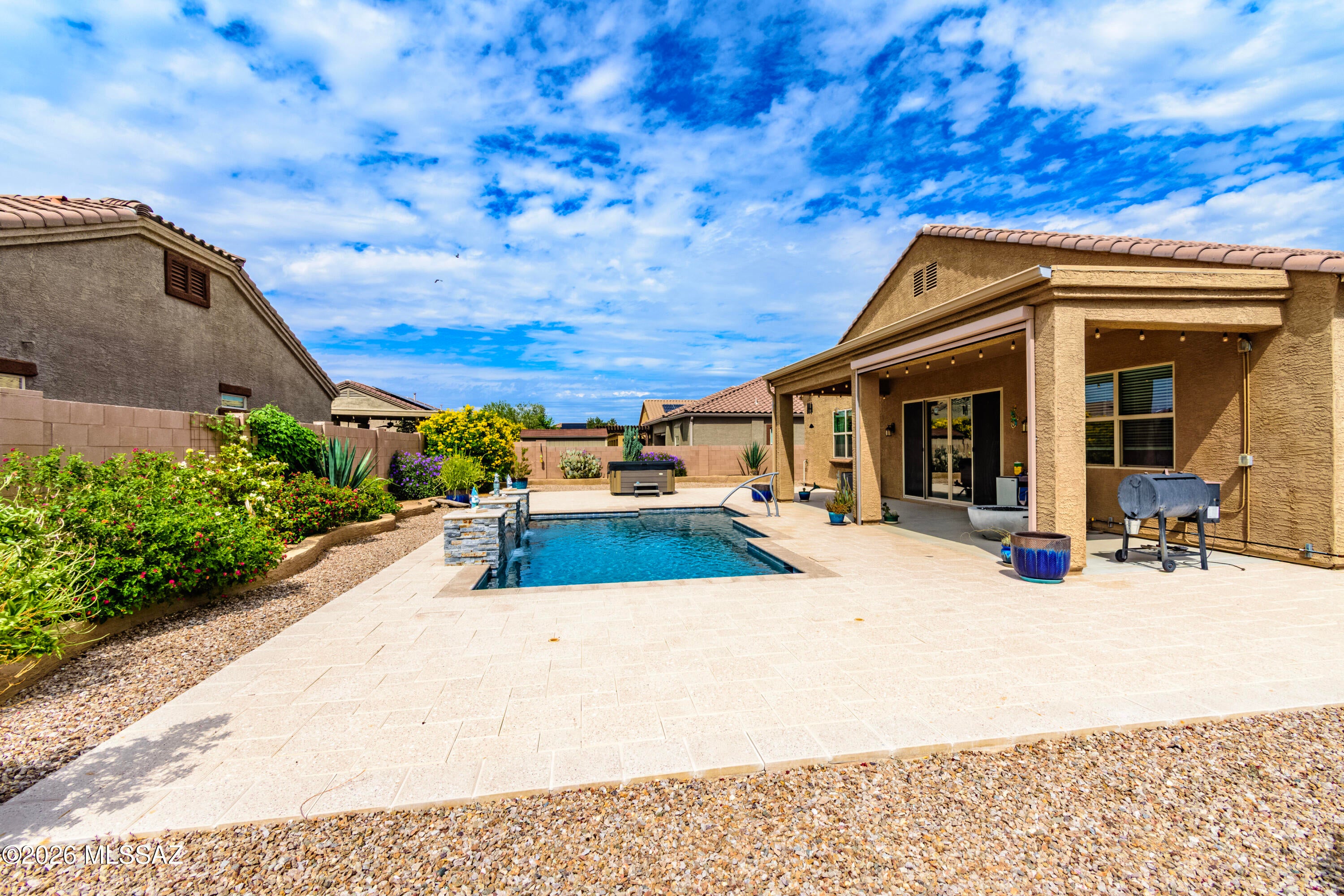 Saguaro Bloom - Residential