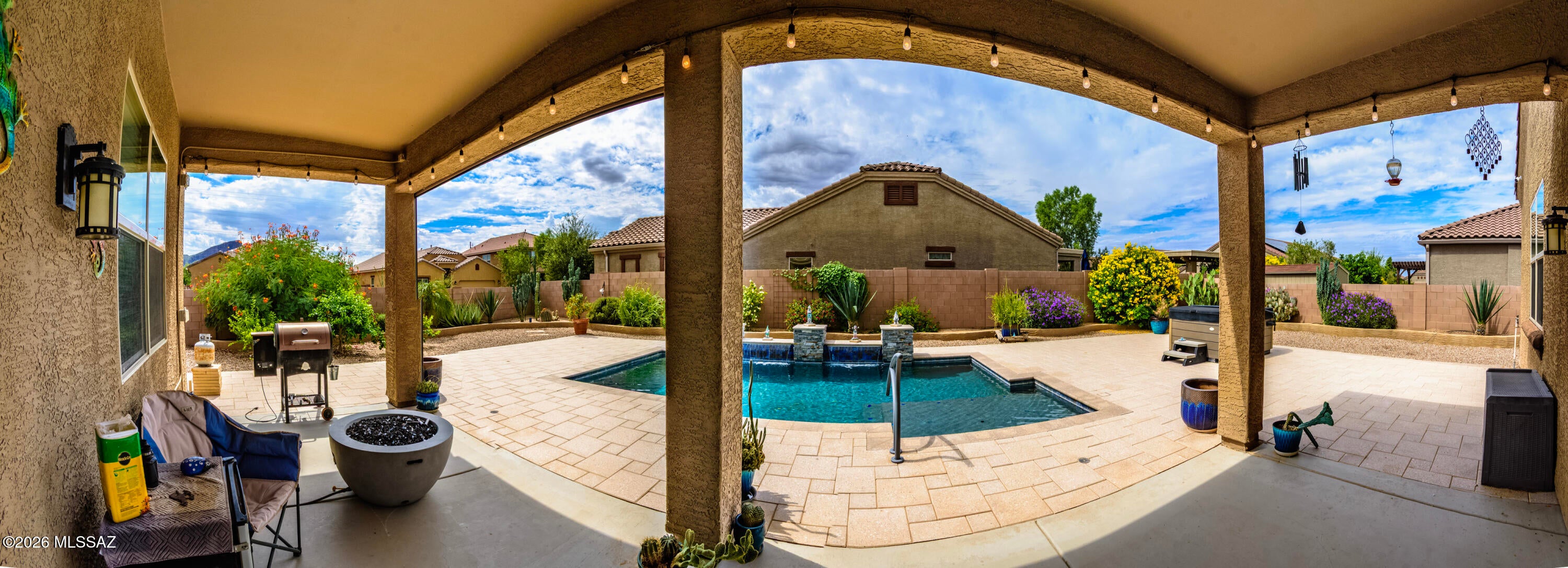 Saguaro Bloom - Residential