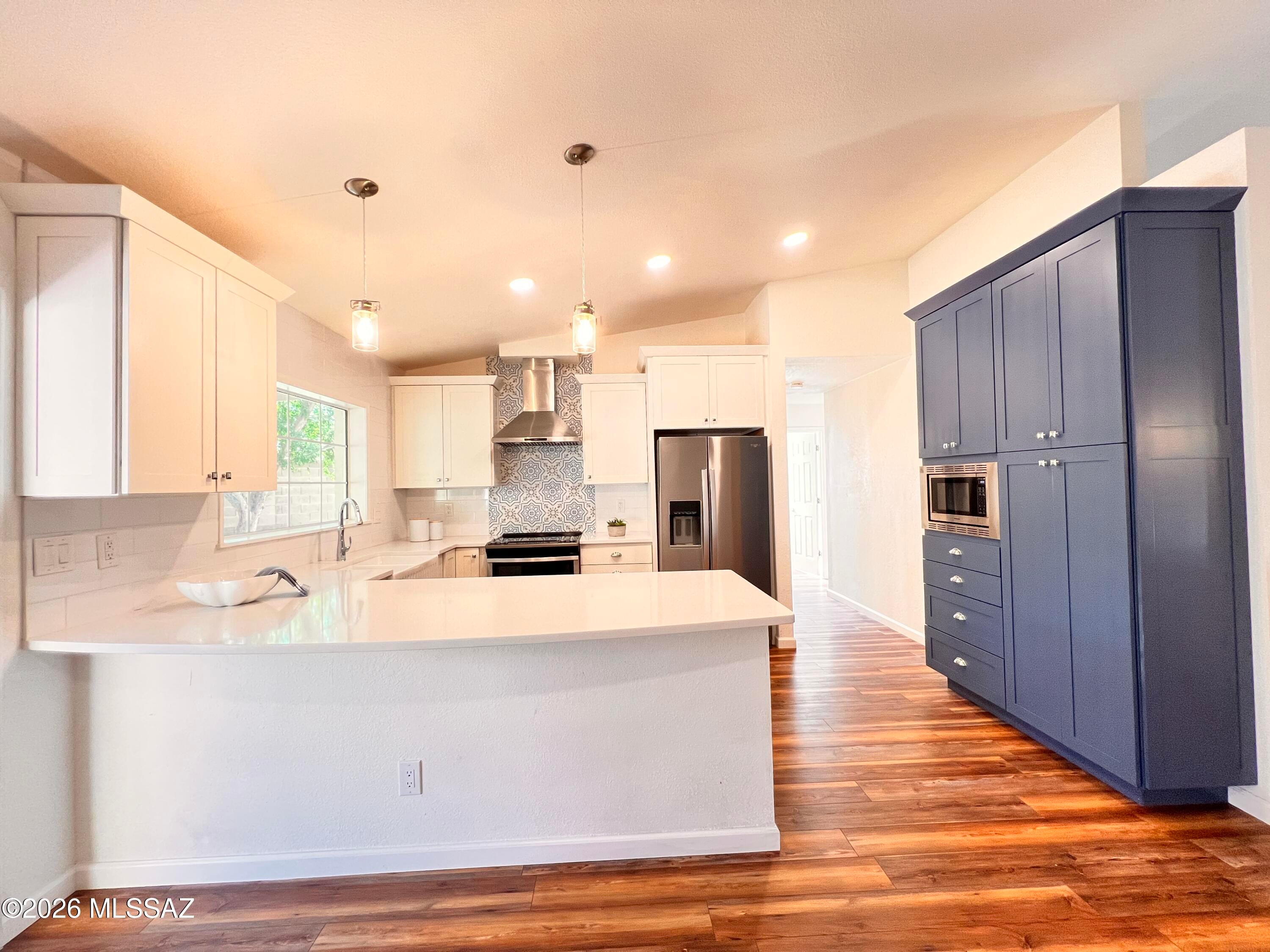 Ventana Shadows (1-80) - Residential Lease