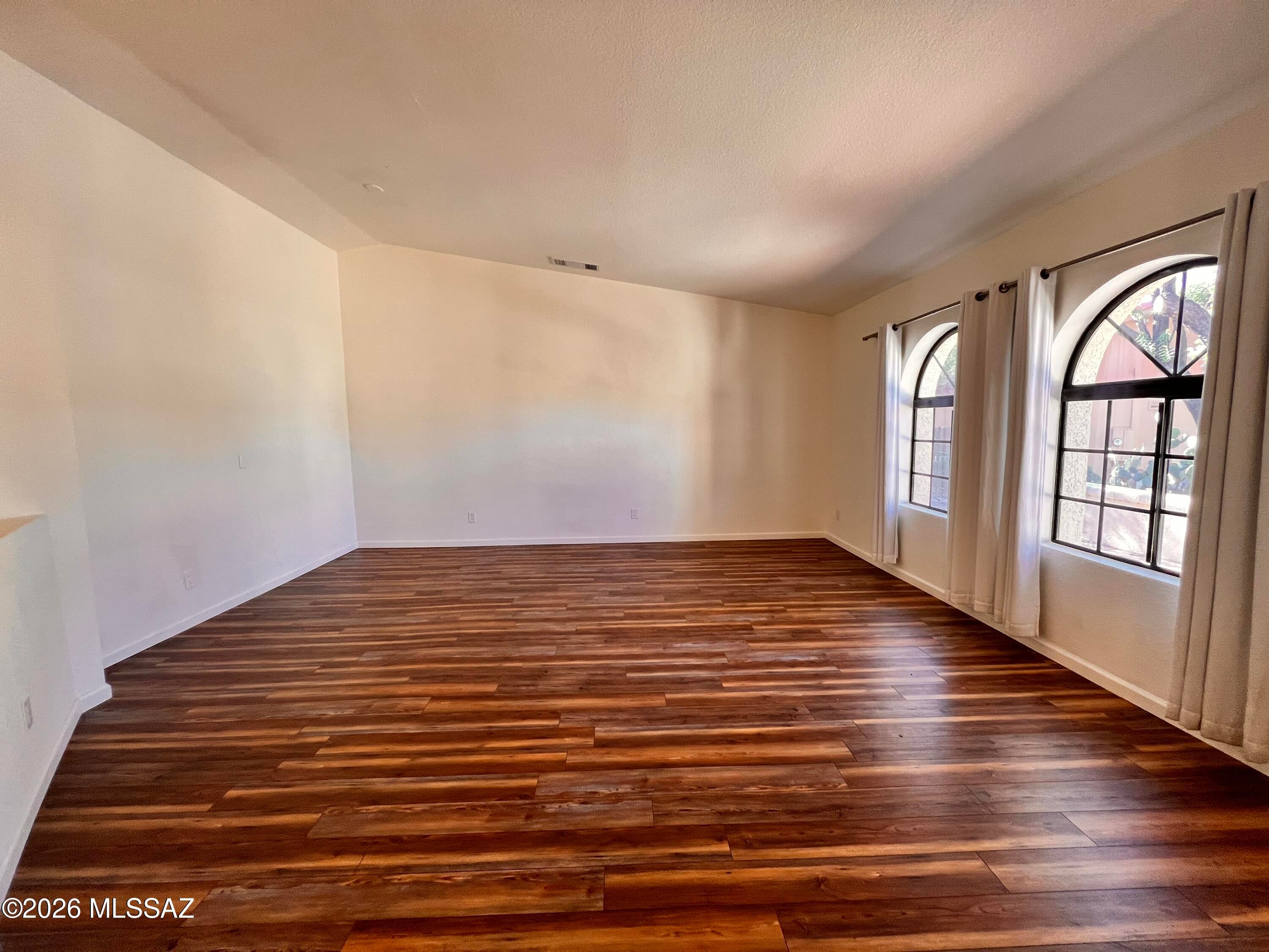 Ventana Shadows (1-80) - Residential Lease