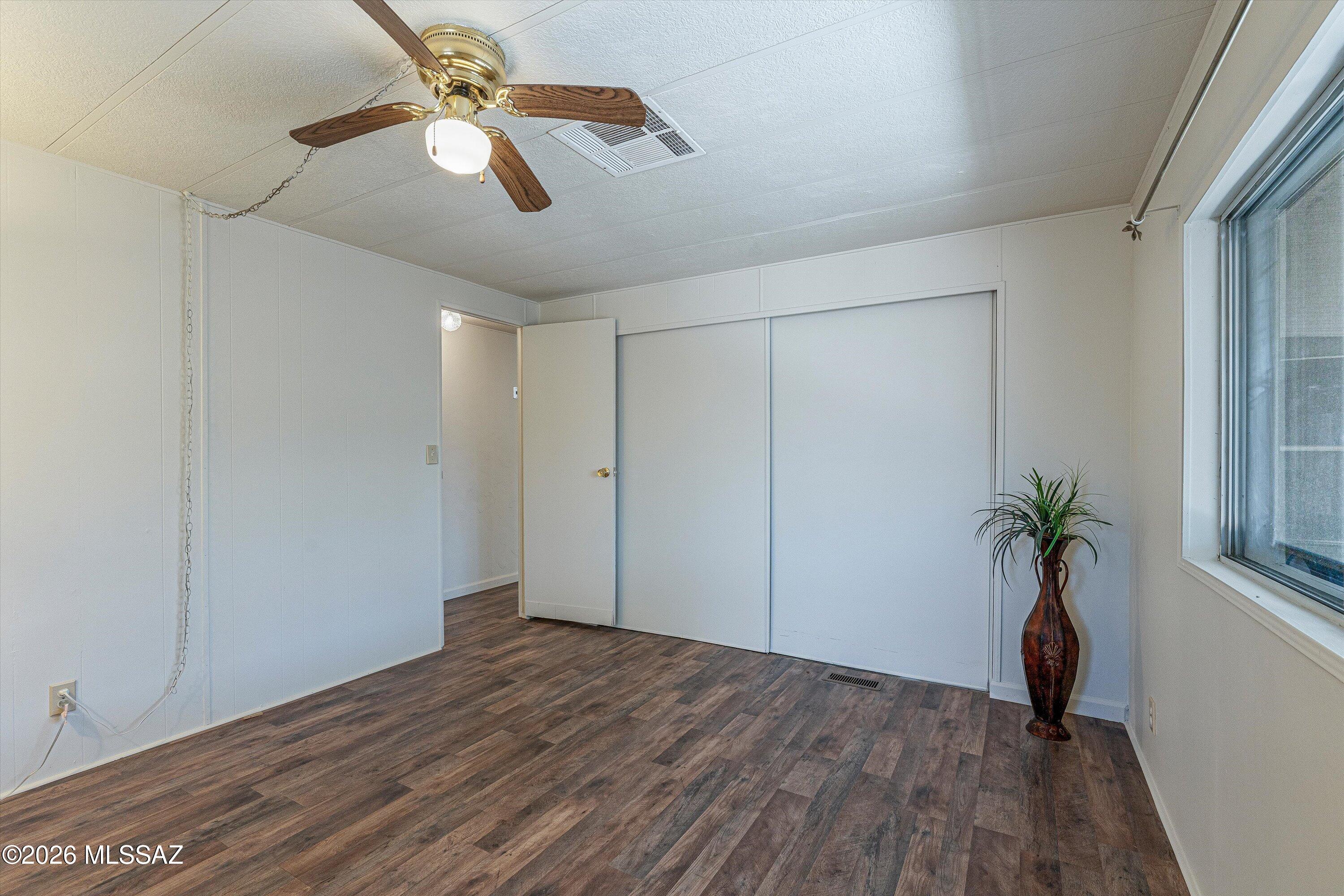 Mescal Lakes - Residential