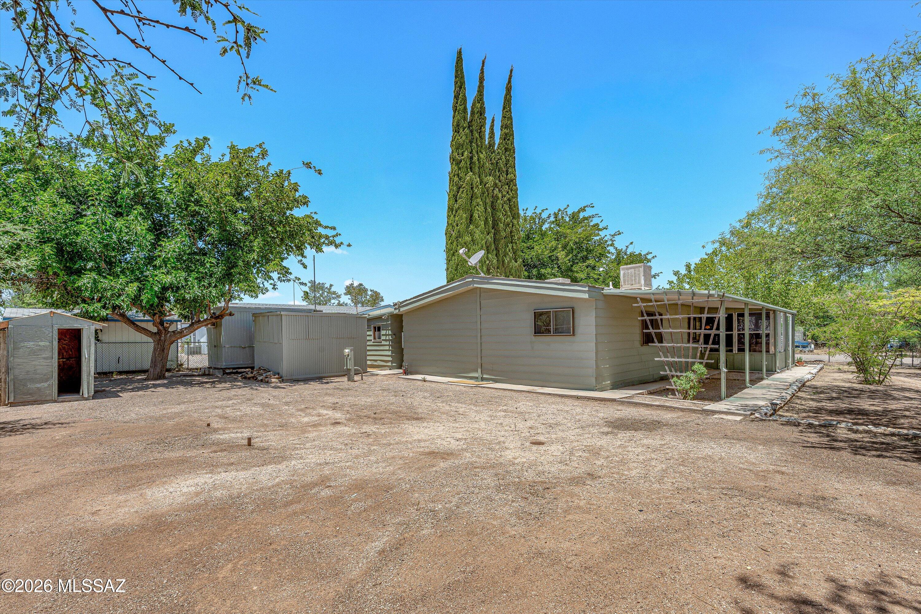 Mescal Lakes - Residential