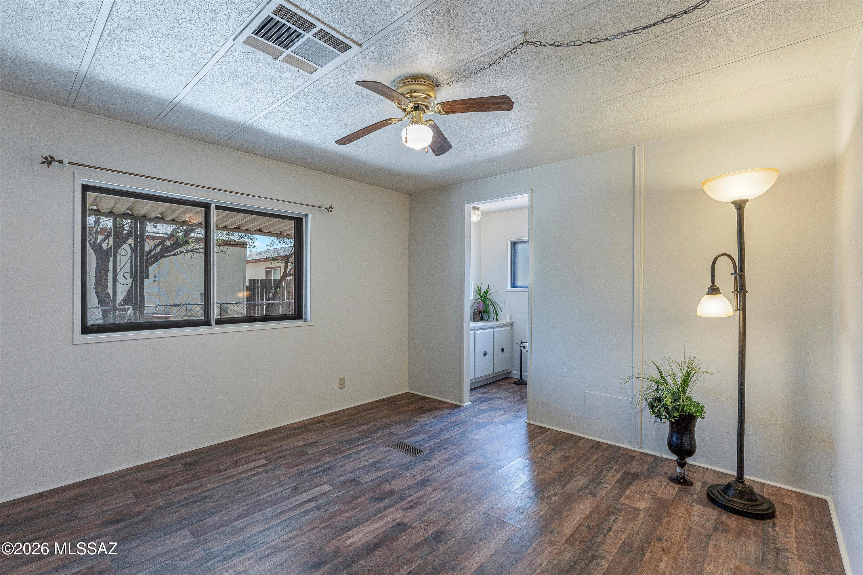 Mescal Lakes - Residential