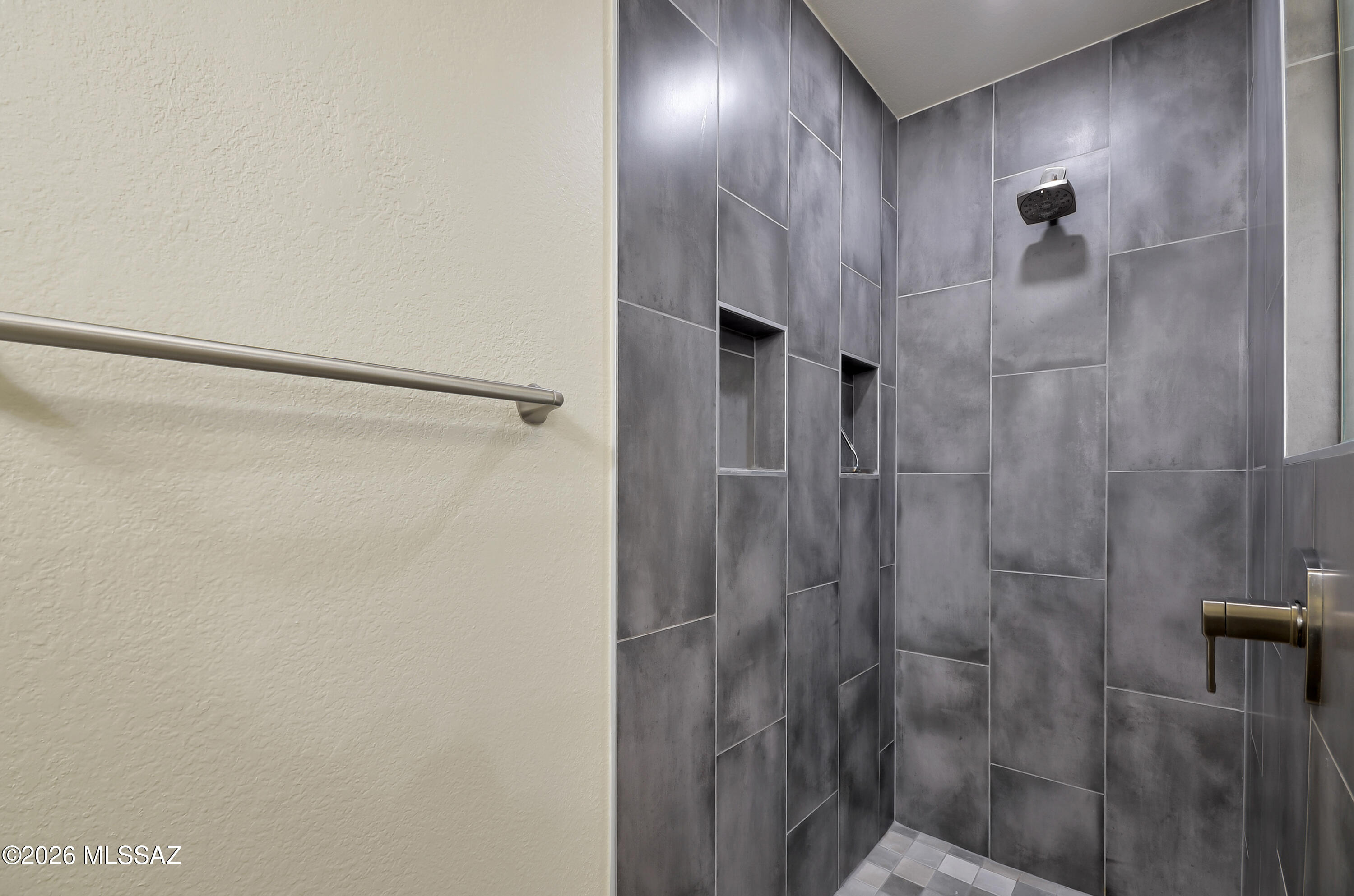 Quail Canyon (100-234) - Residential