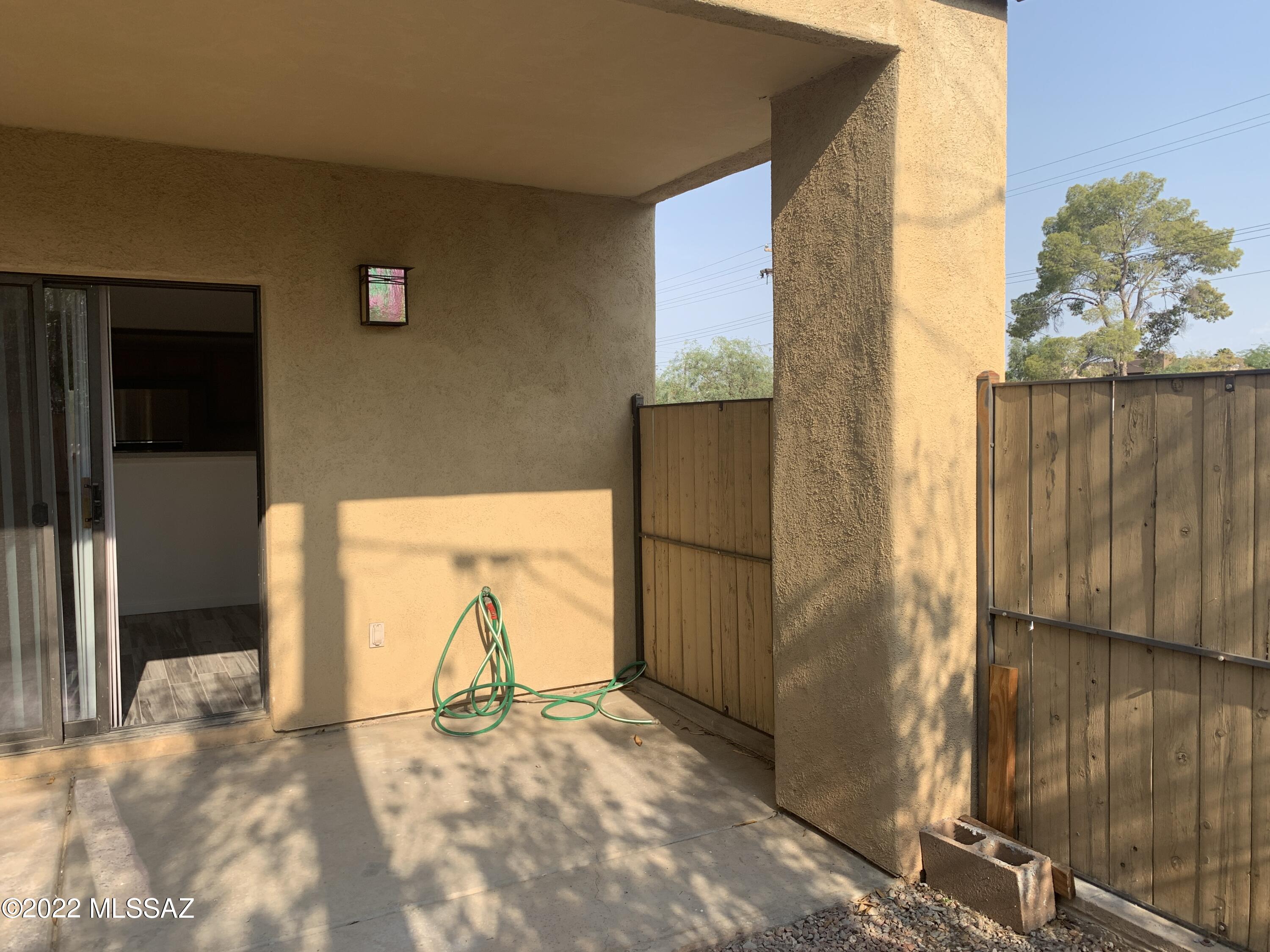 Hedrick Acreage NO 2 - Residential Lease
