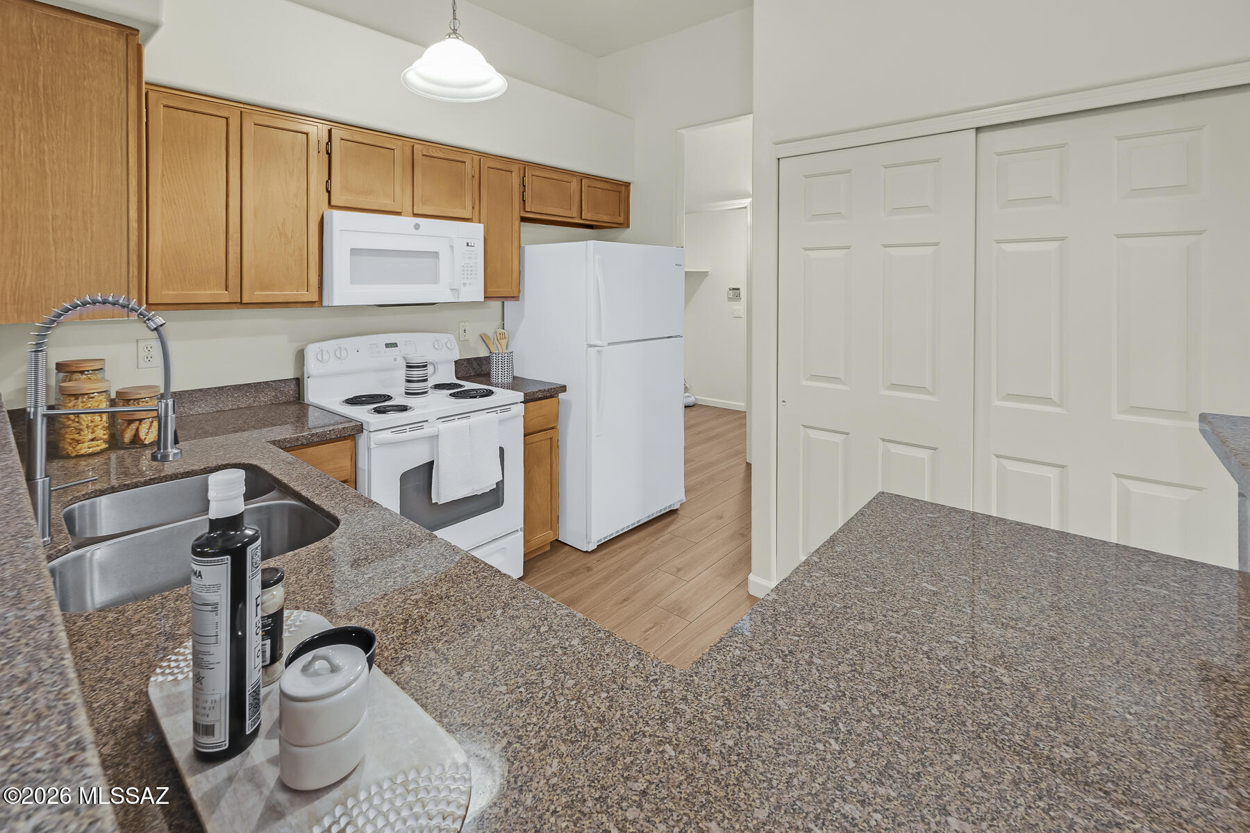Vista Del Rio (218-290) - Residential