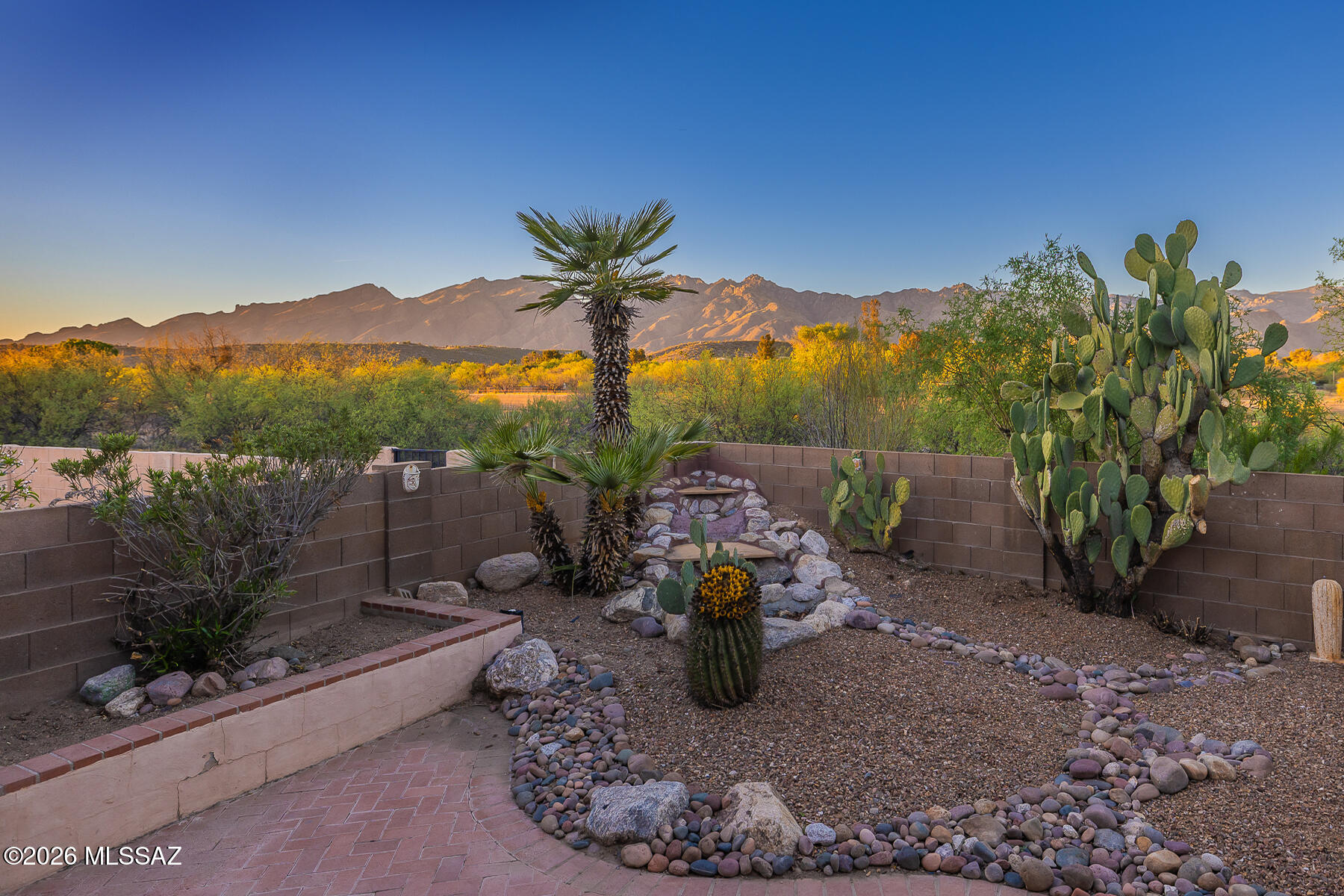Vista Del Rio (218-290) - Residential