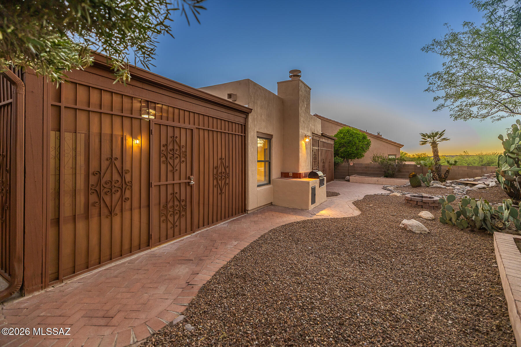 Vista Del Rio (218-290) - Residential