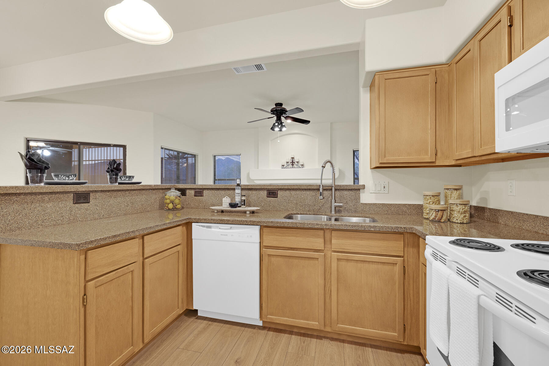 Vista Del Rio (218-290) - Residential