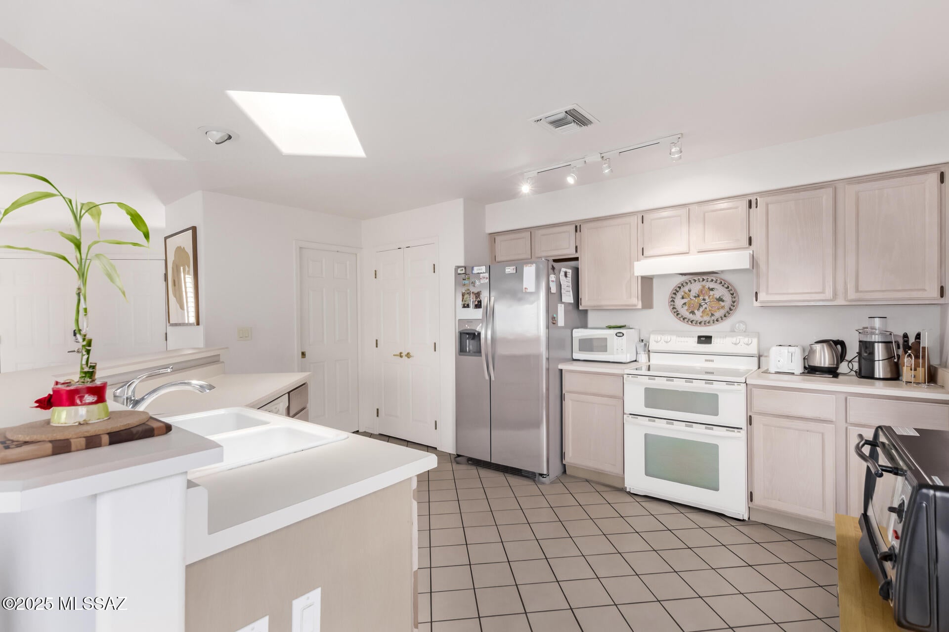 Shadow Ridge North NO. 3 (28,29 & 34-44) - Residential