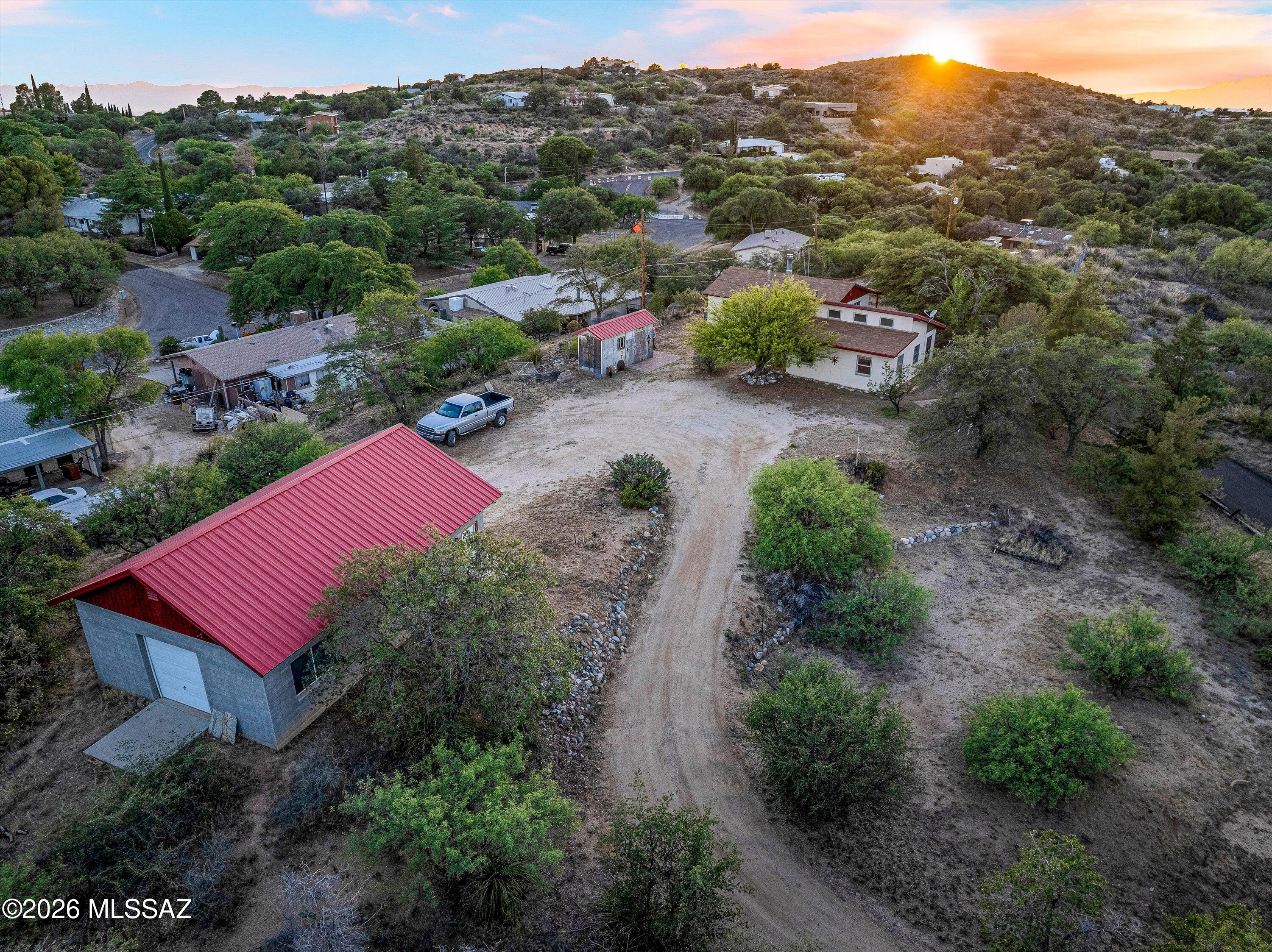Los Robles Estates - Residential