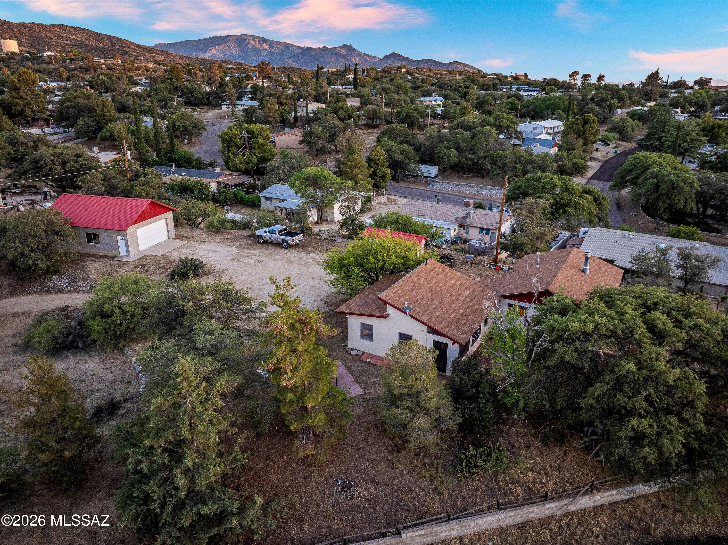 Los Robles Estates - Residential
