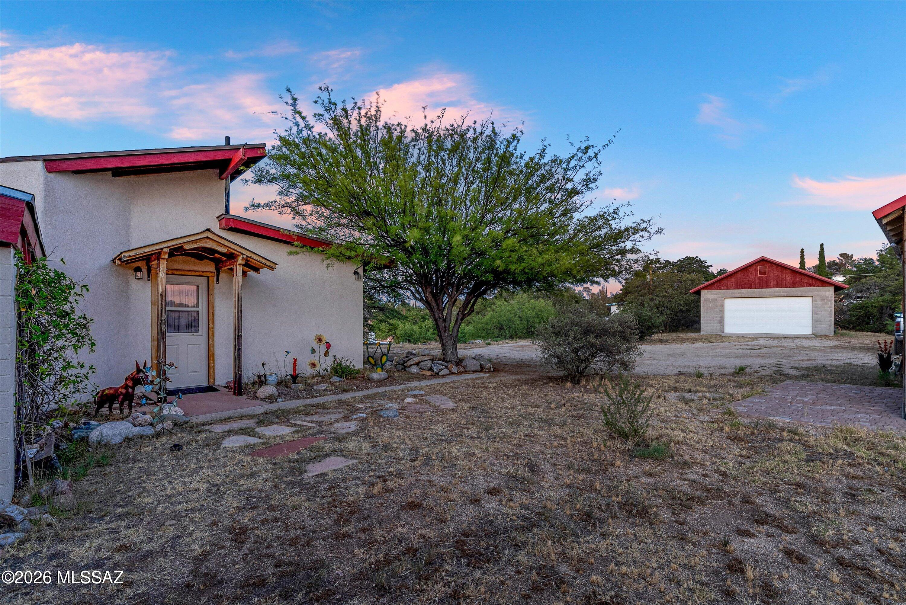 Los Robles Estates - Residential