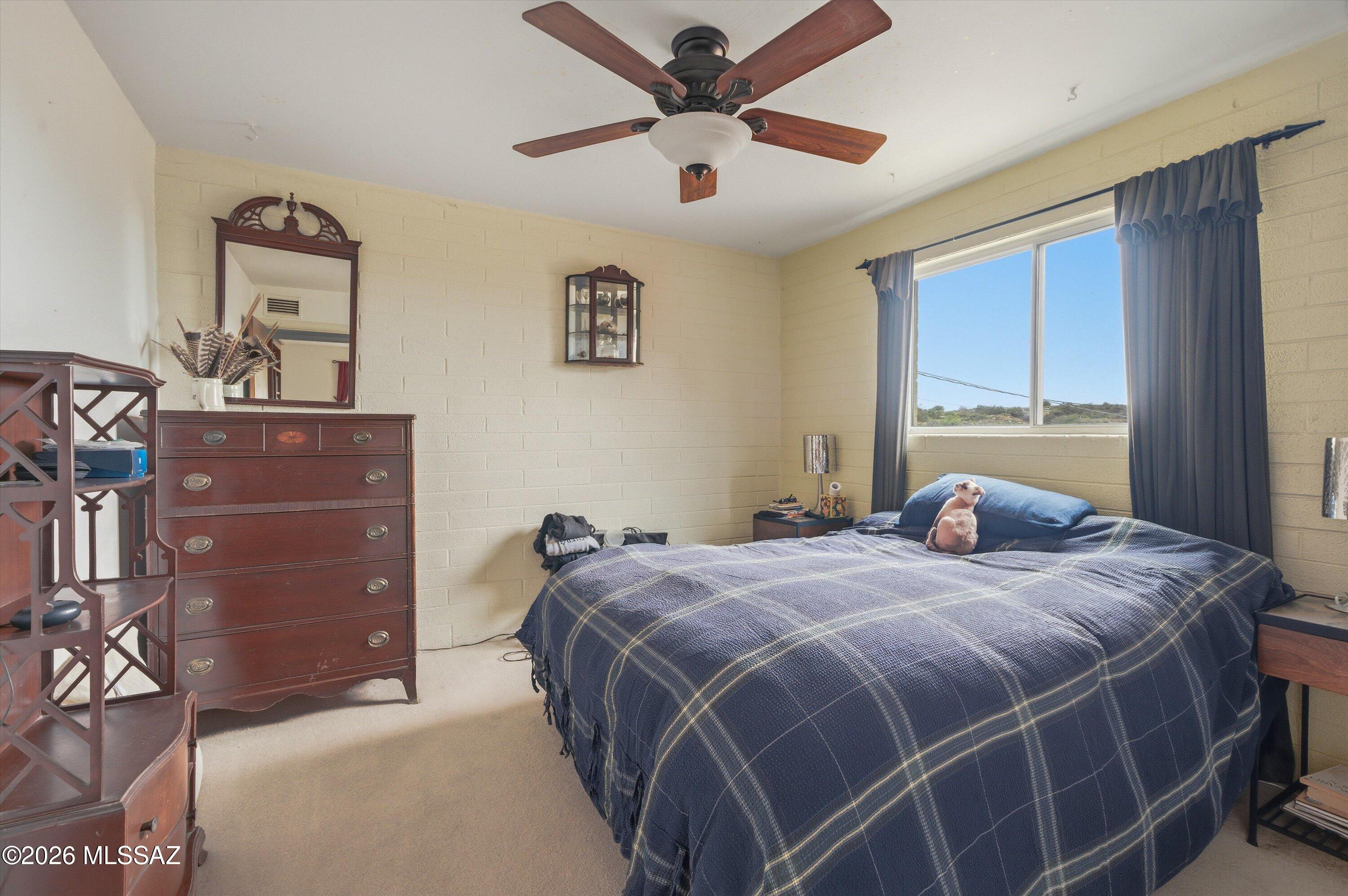 Los Robles Estates - Residential
