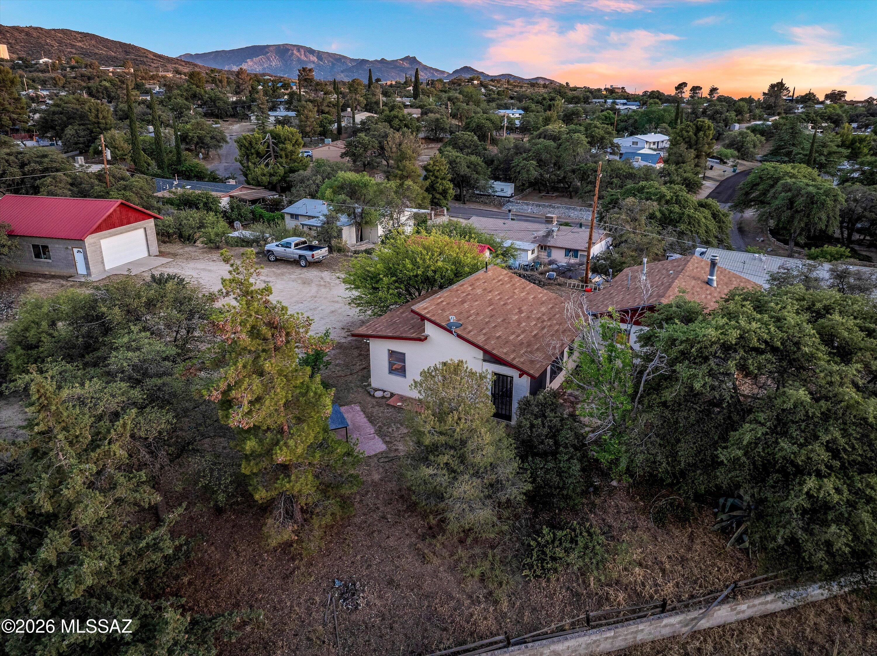 Los Robles Estates - Residential