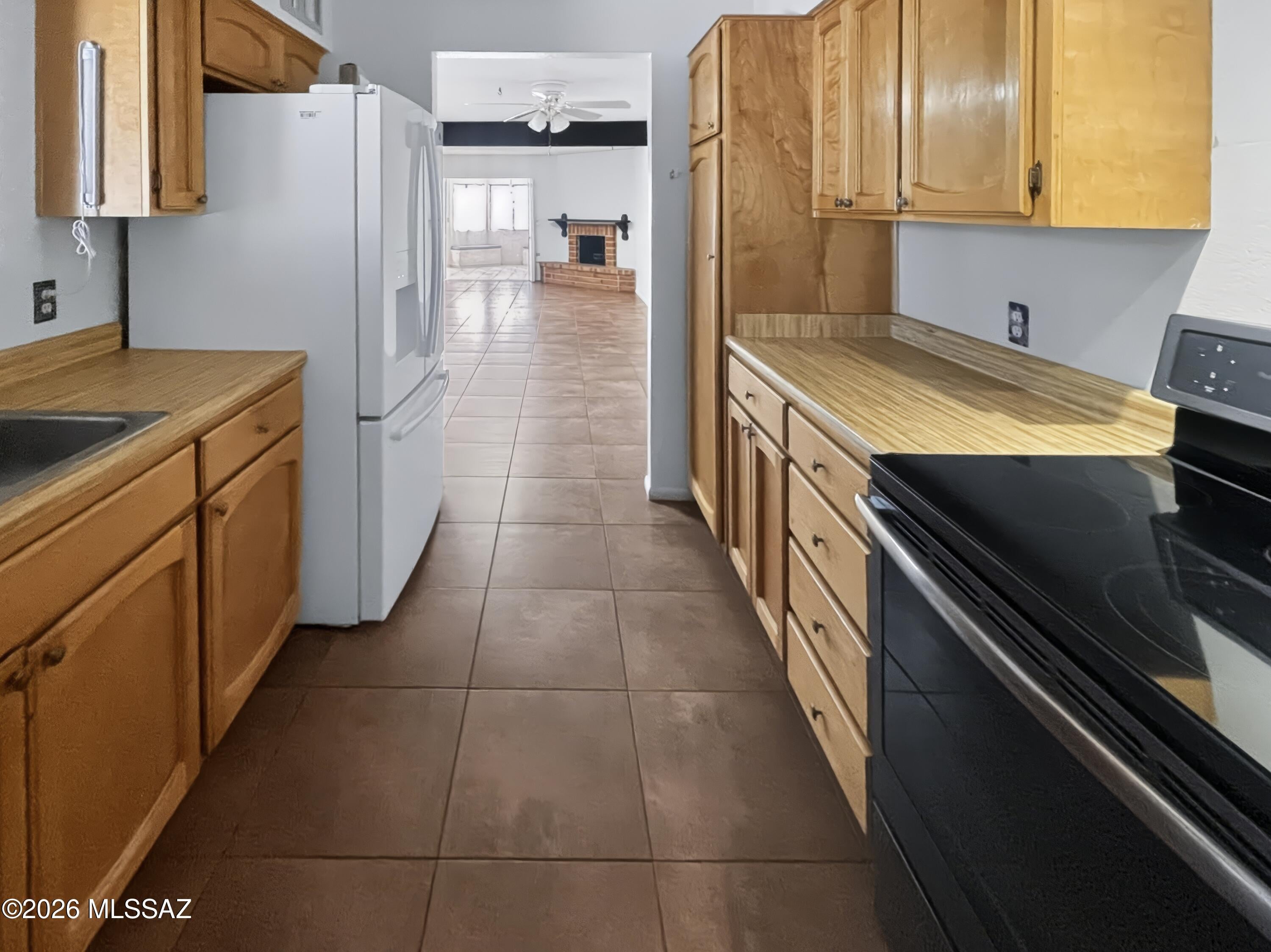 McCormick Place Twnhms Blk I (1-86) - Residential