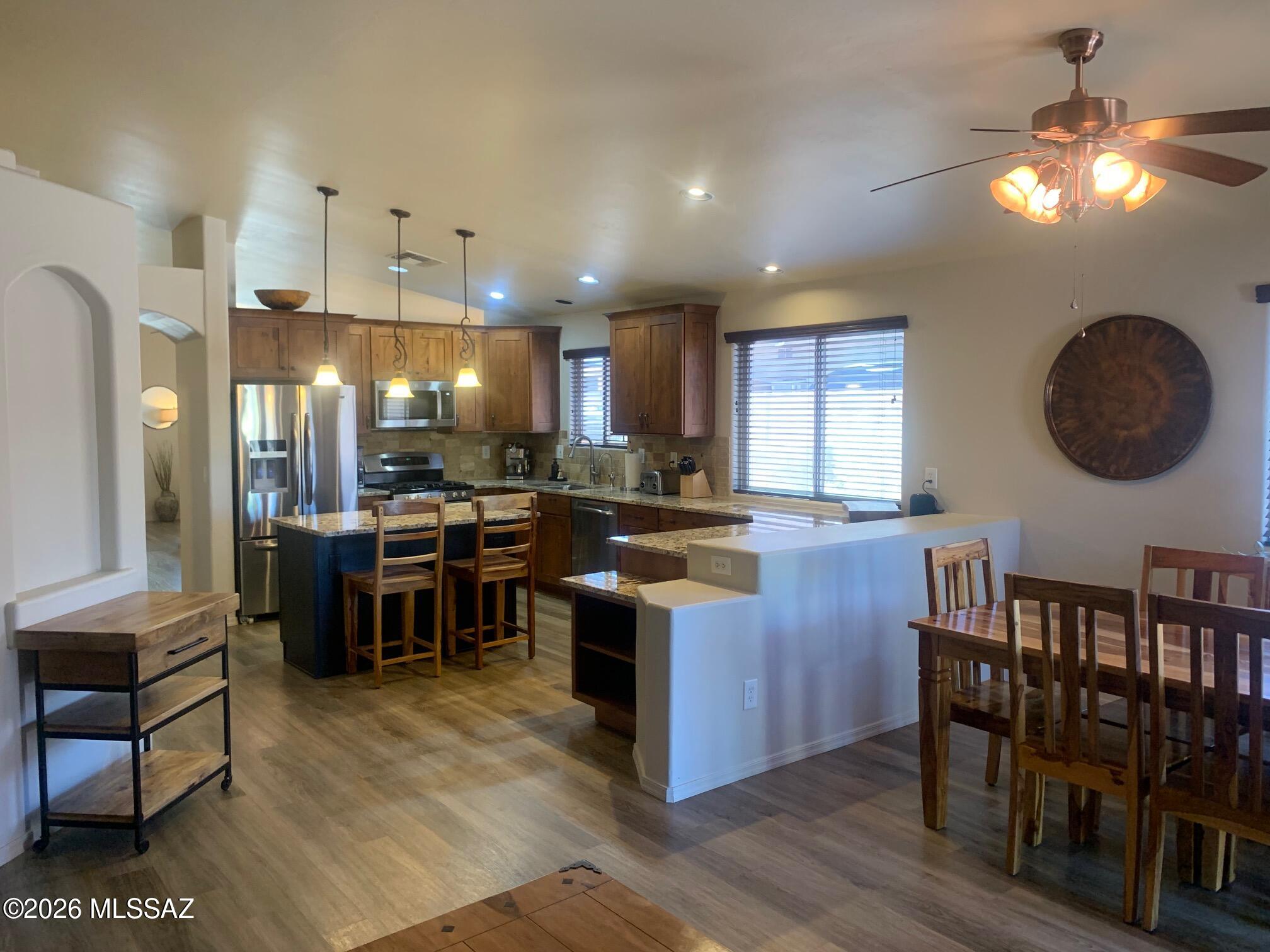 Rancho Vistoso Neighborhood 2 Ph. 2 (84-115, 330-394) - Residential Lease