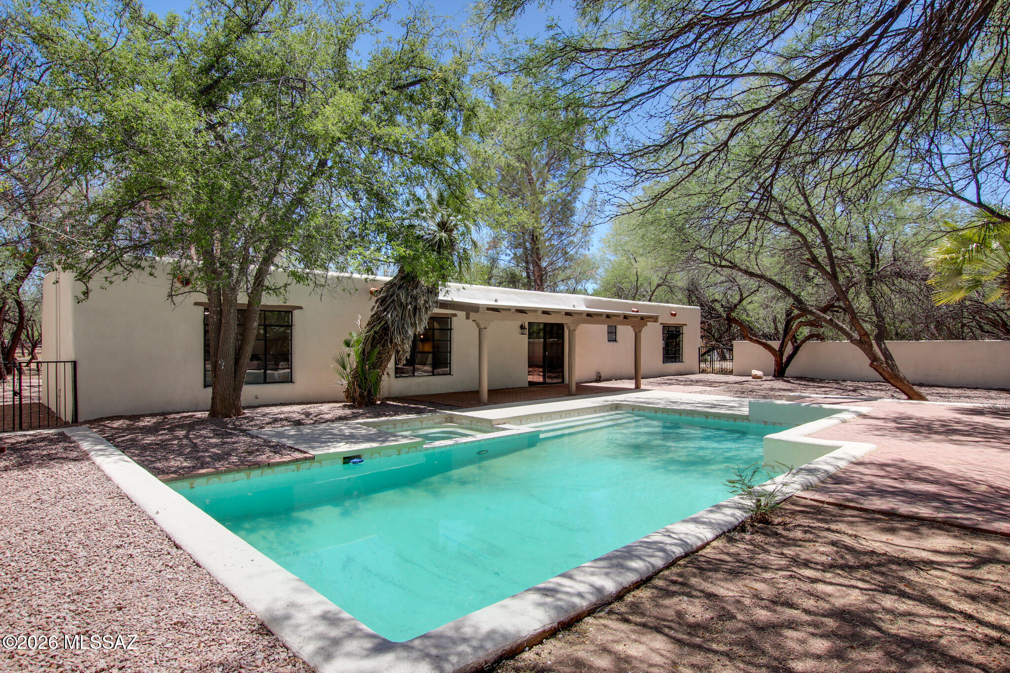 Tanque Verde Village - Residential