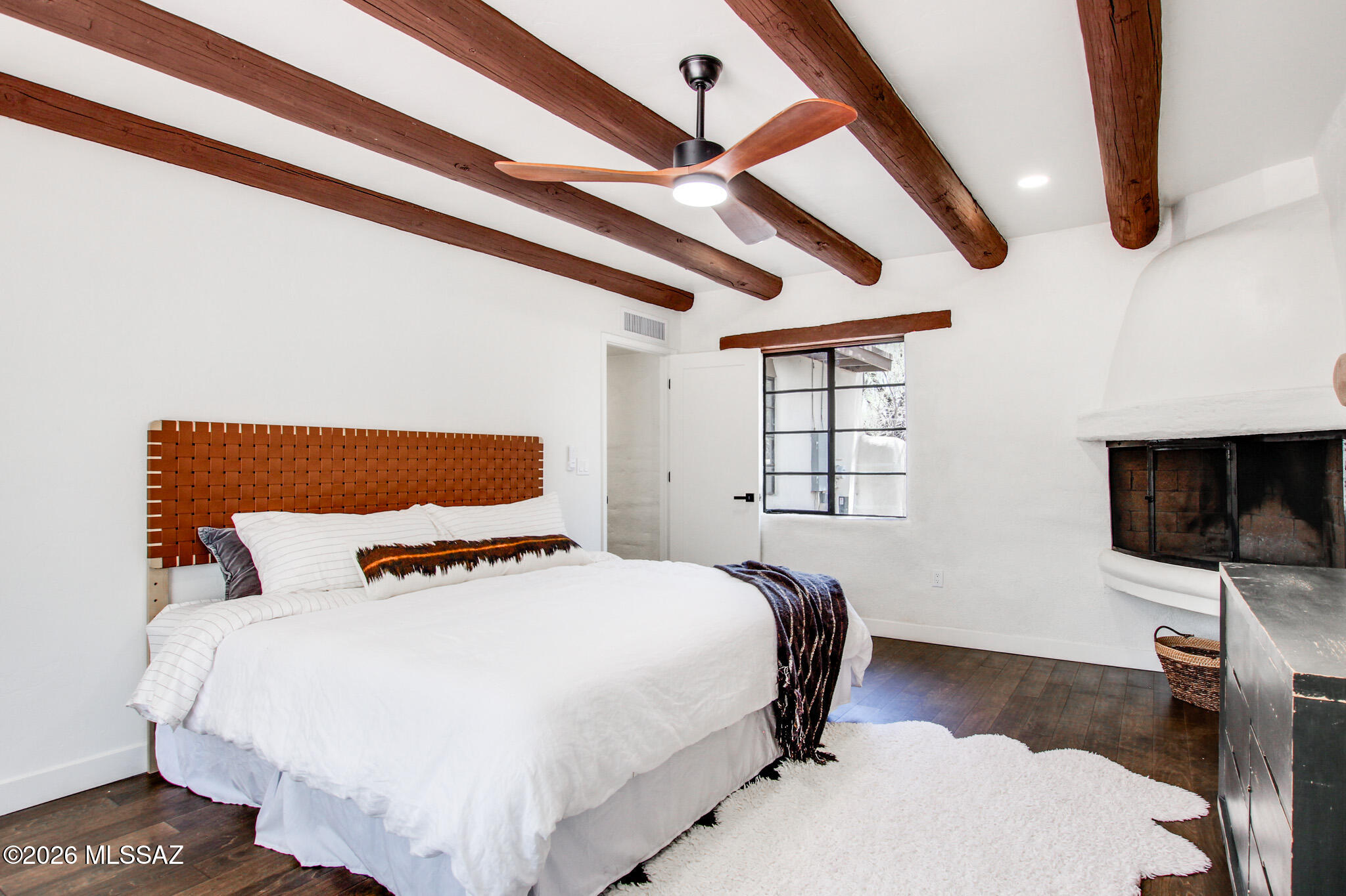 Tanque Verde Village - Residential