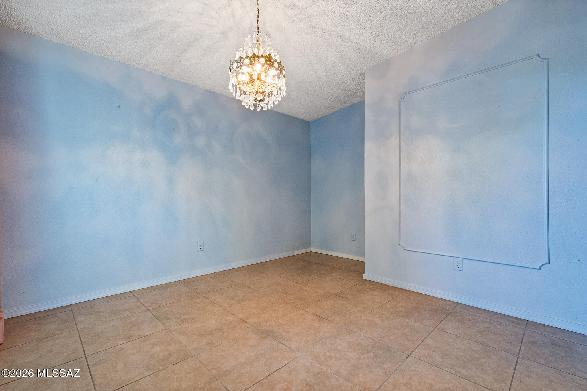 Casas Adobes Estates (619-649) - Residential
