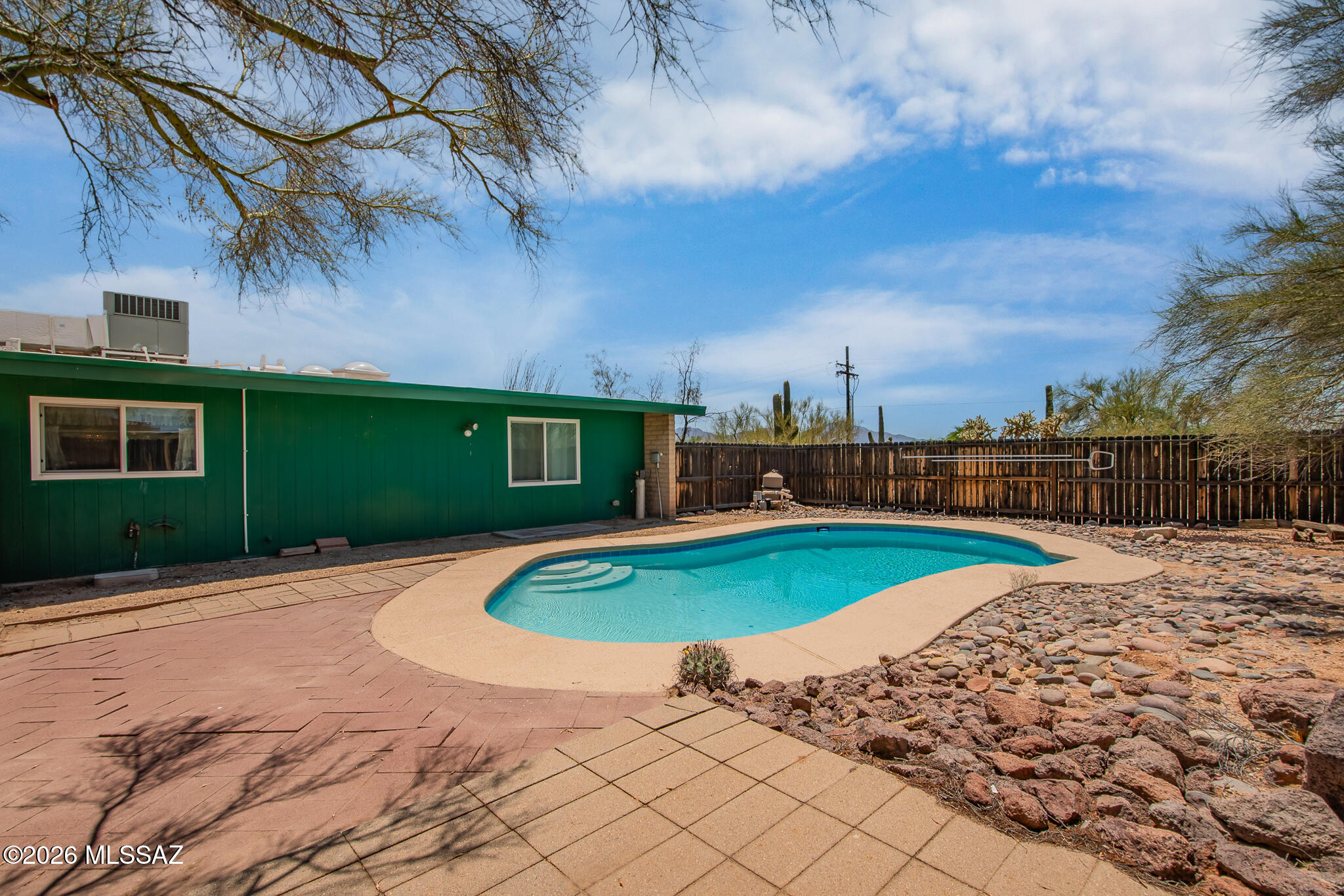 Casas Adobes Estates (619-649) - Residential