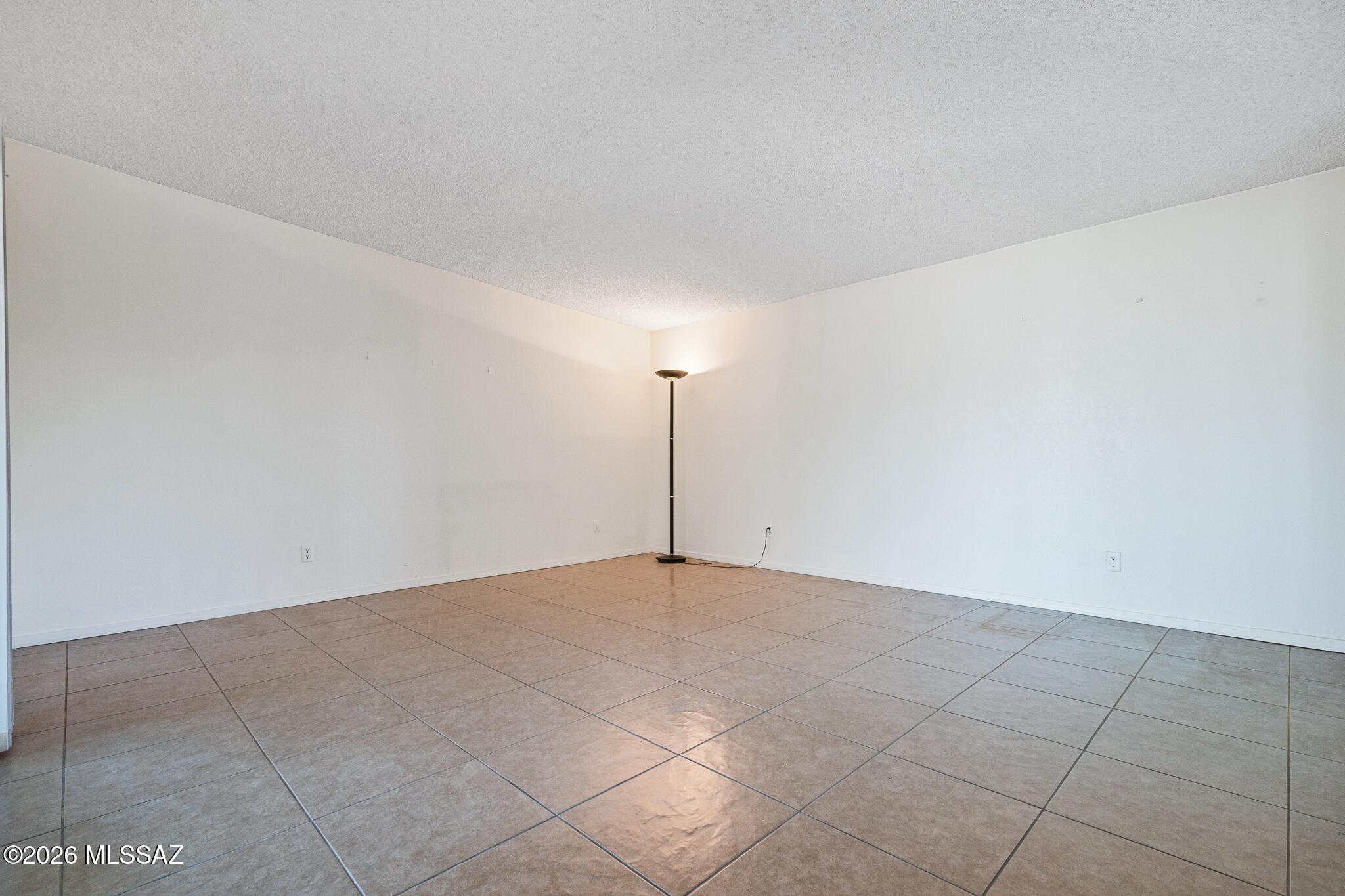 Casas Adobes Estates (619-649) - Residential