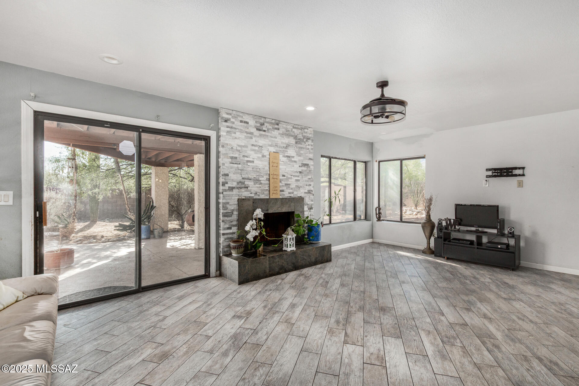 Ventana Shadows (1-80) - Residential
