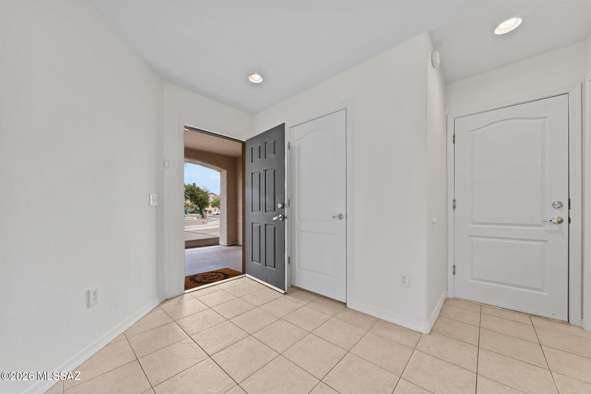Mariposa Trail - Residential
