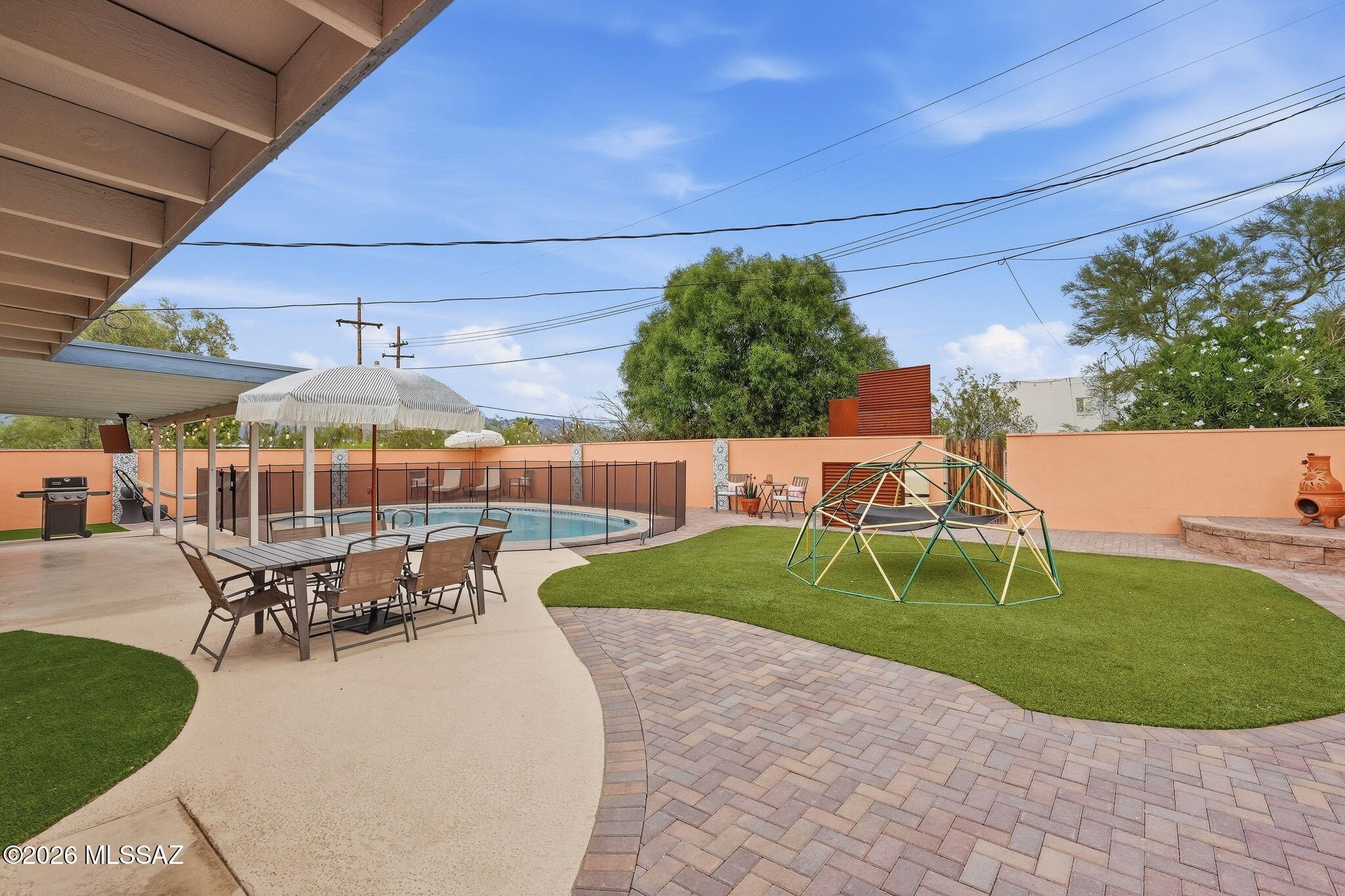 Huntington Park - Residential