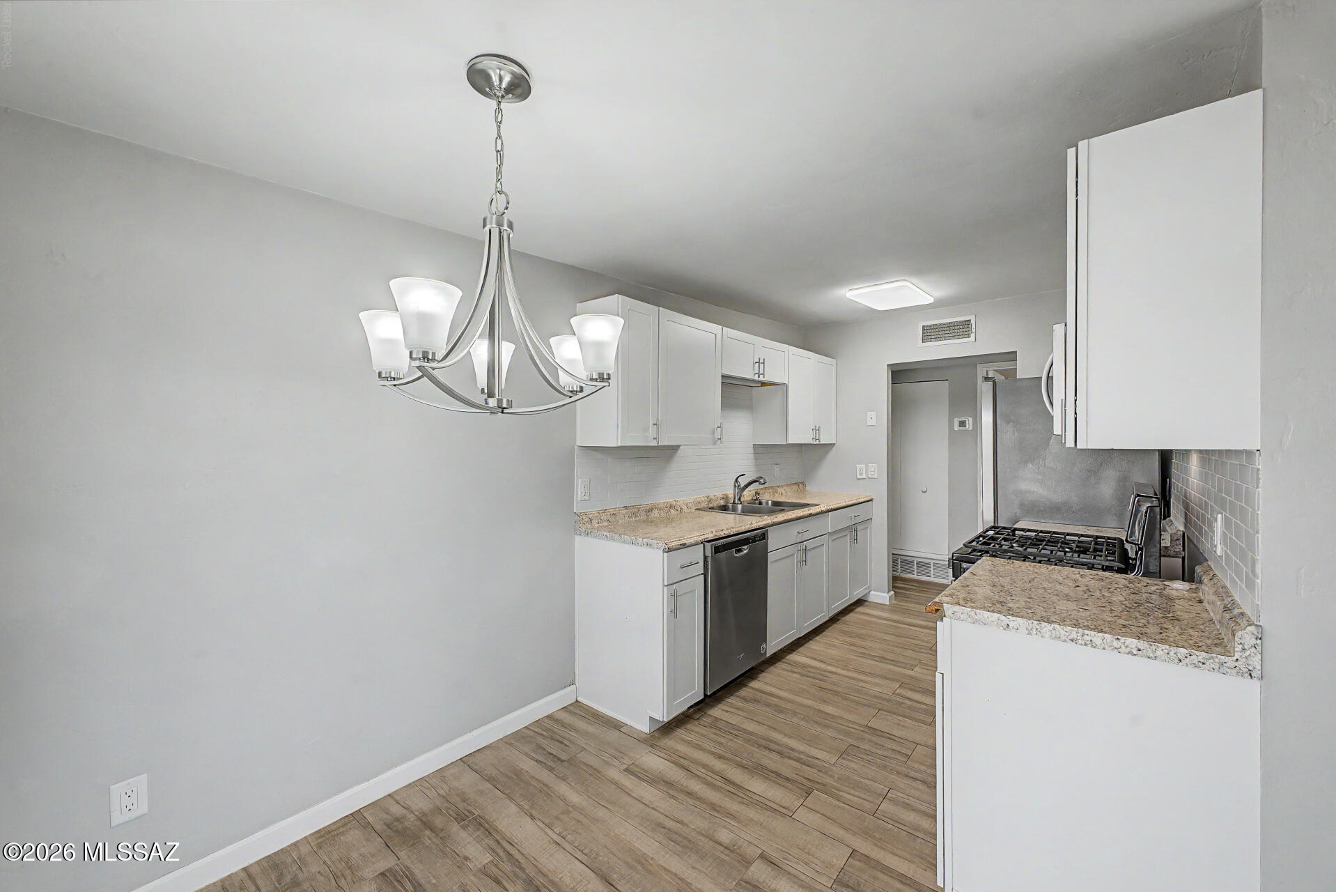 Vista Del Prado NO. 4 (1-39) - Residential