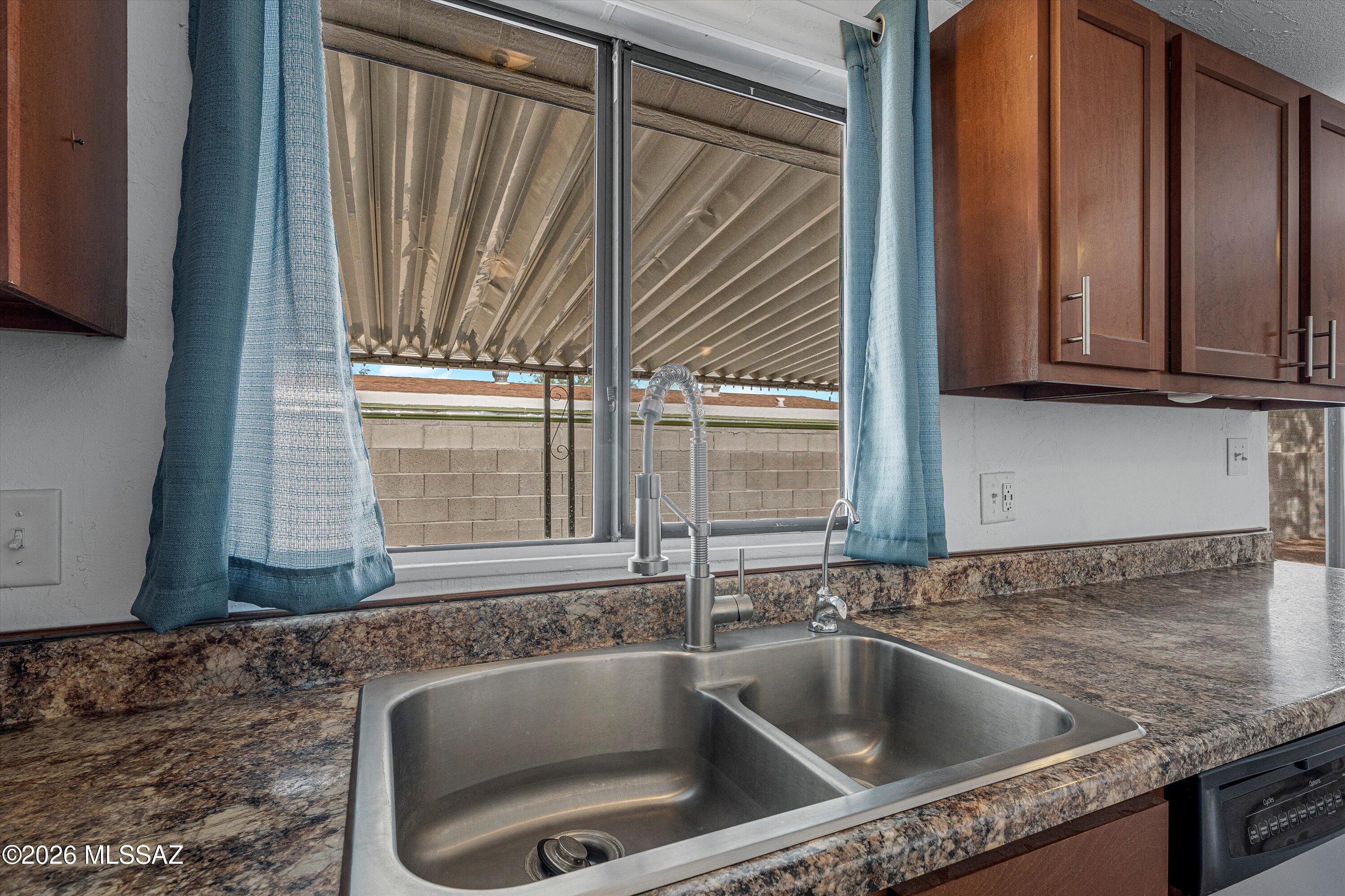 Ramona Vista (1-28) - Residential