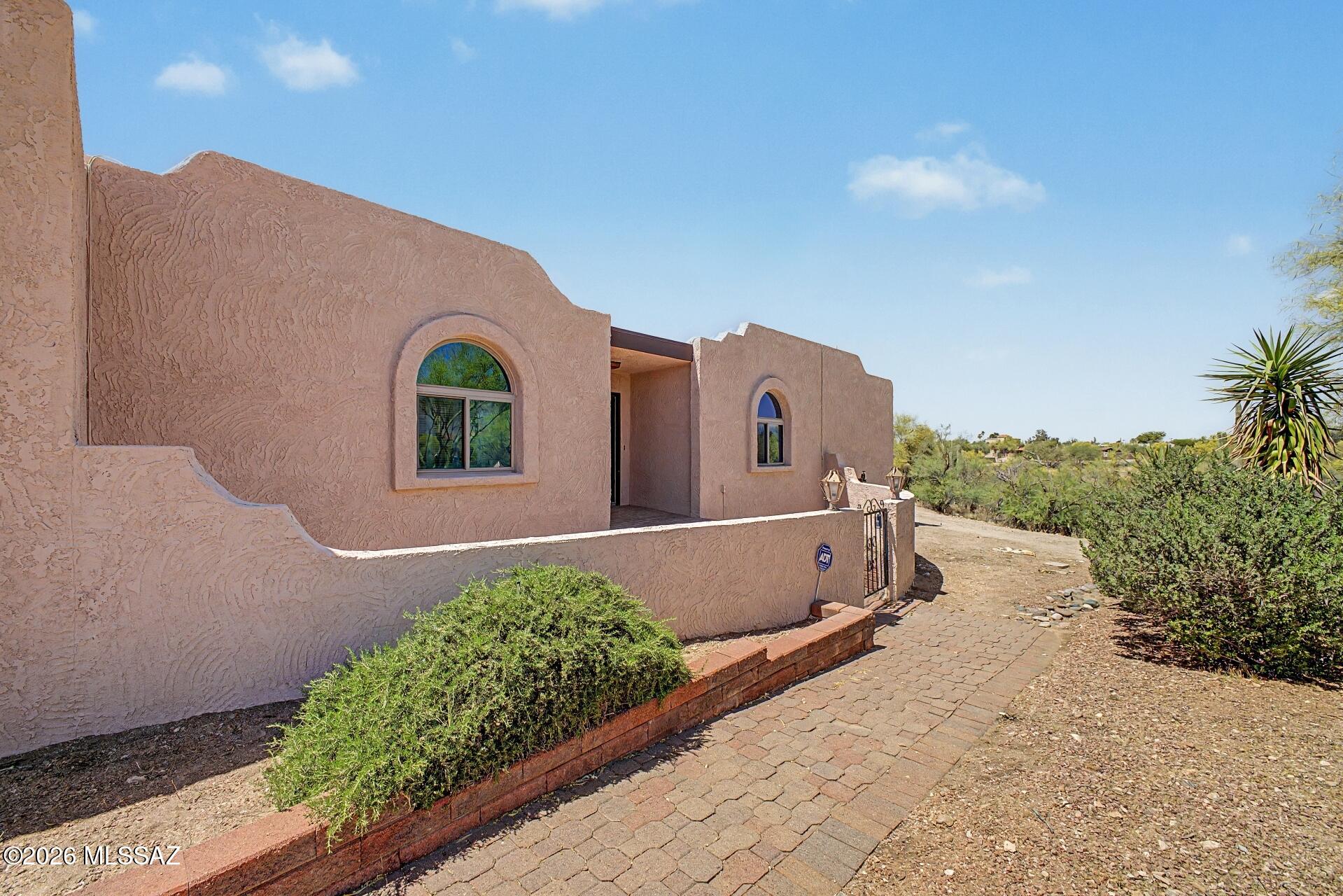 Catalina Foothills Estates NO. 7 (250-314) - Residential Income
