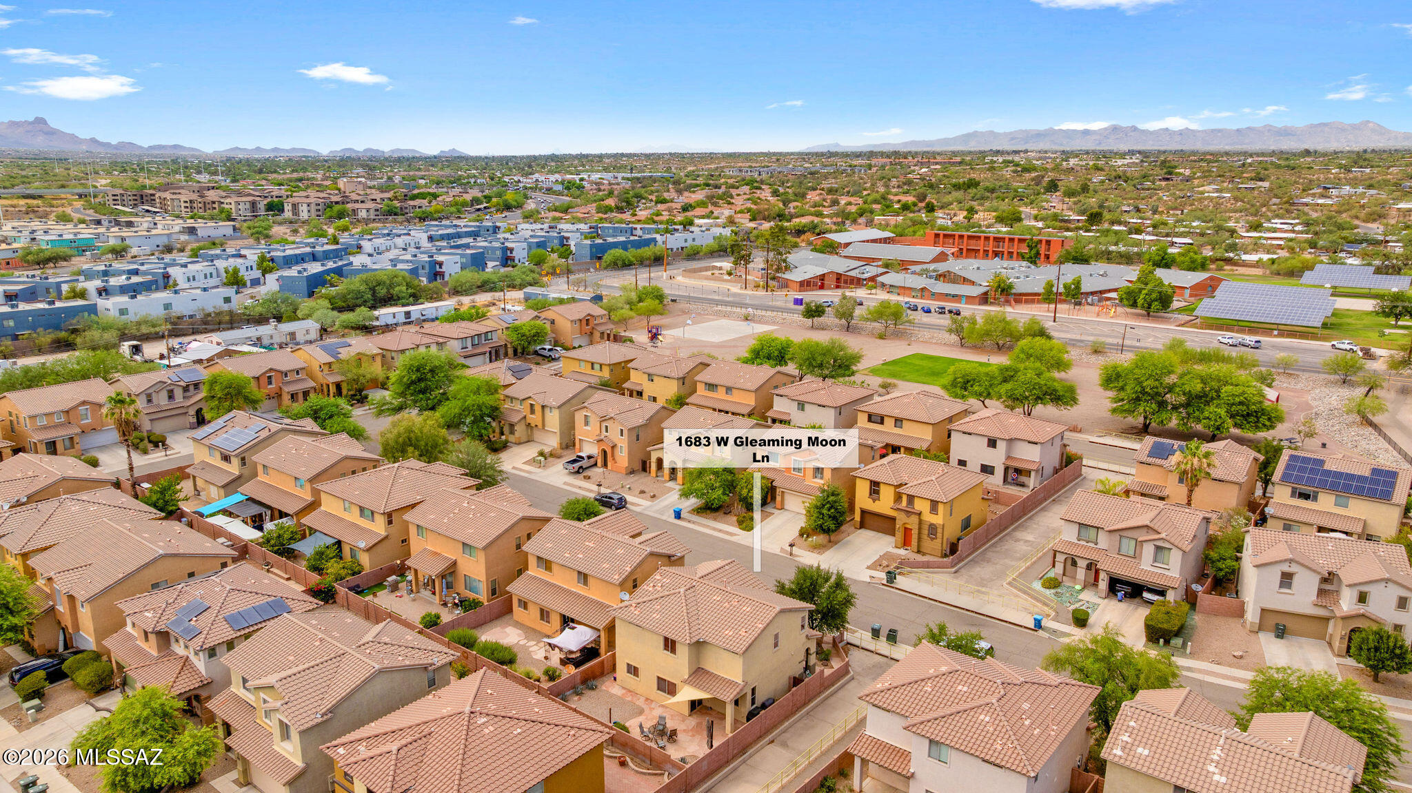 Paseo del Rio - Residential