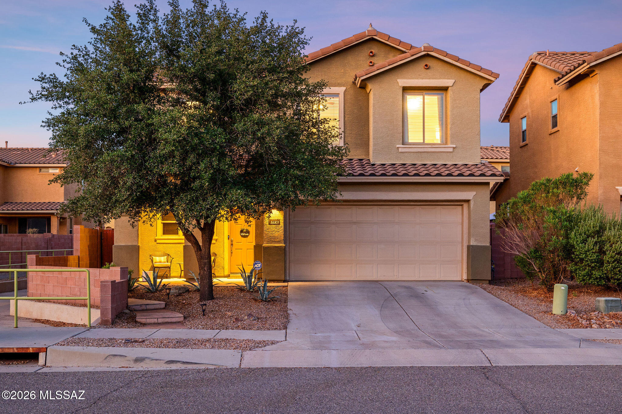 Welcome to an inviting two-story home offering comfort, flexibility, and an exceptional Tucson location! Thoughtfully designed with three bedrooms, two-and-a-half baths, and a versatile bonus loft, this home lives larger than expected and provides the kind of functional space today's buyers are looking for!
The main level features a comfortable living area, a well-kept kitchen with newer stove and microwave, pantry storage, a powder room, coat closet, and direct access to the two-car garage. Upstairs, the spacious bedrooms, generous storage, and bonus loft create an ideal setup for work, play, guests, or relaxed everyday living!
The backyard adds another layer of lifestyle appeal with beautiful flagstone, oversized pavers, and a usable outdoor setting ready for Arizona evenings. The outdoor space feels private, practical, and easy to enjoy!
Located in a desirable neighborhood with a wonderful park area, this home offers easy access to amenities, restaurants, shopping, the freeway, and key Tucson destinations! Whether you're a homebuyer looking for a smart place to start or an investor seeking a strong rental-friendly location or anything in between, this property delivers a compelling blend of value, lifestyle, and convenience!