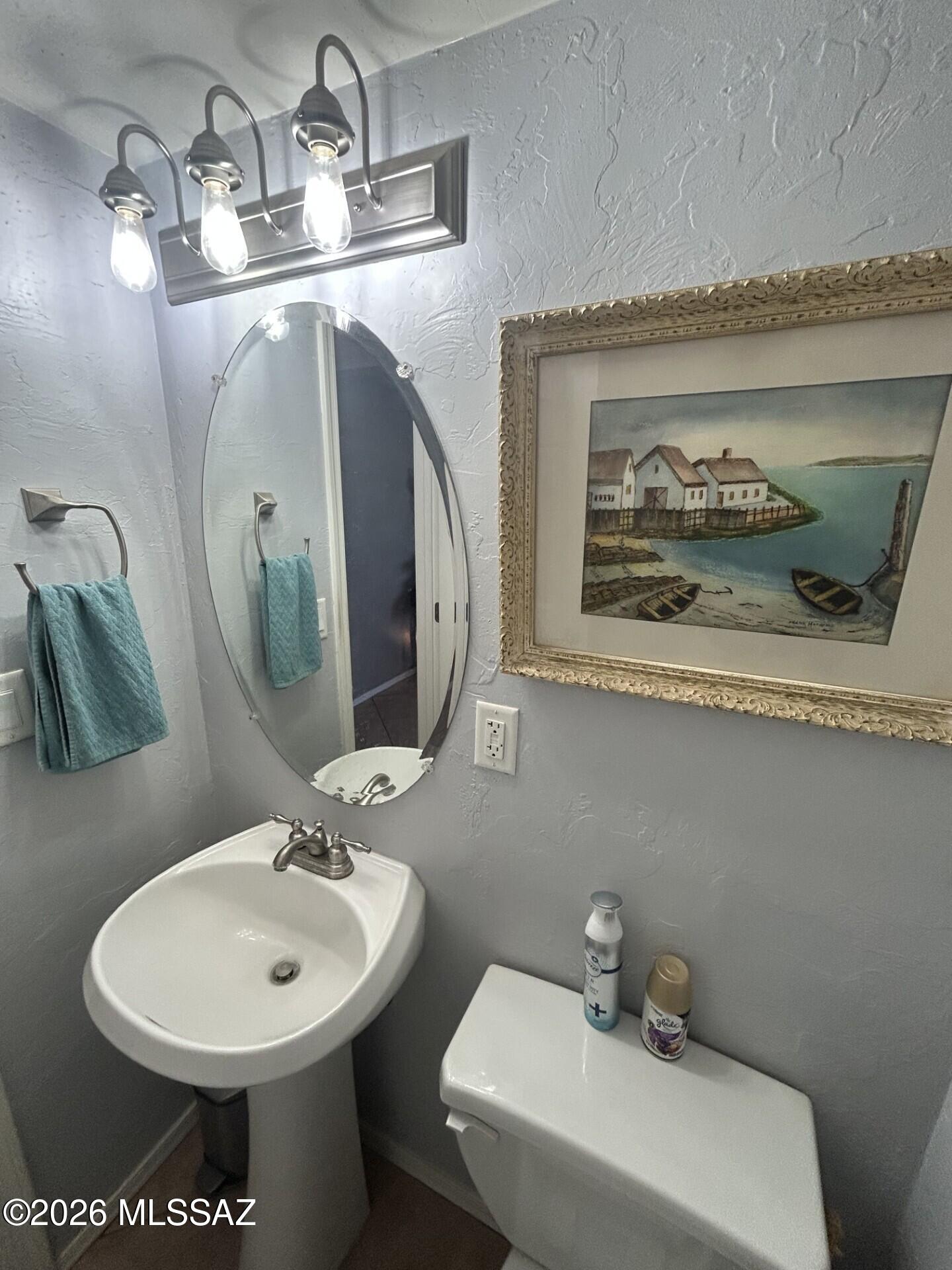 Villa Venice Condos - Residential