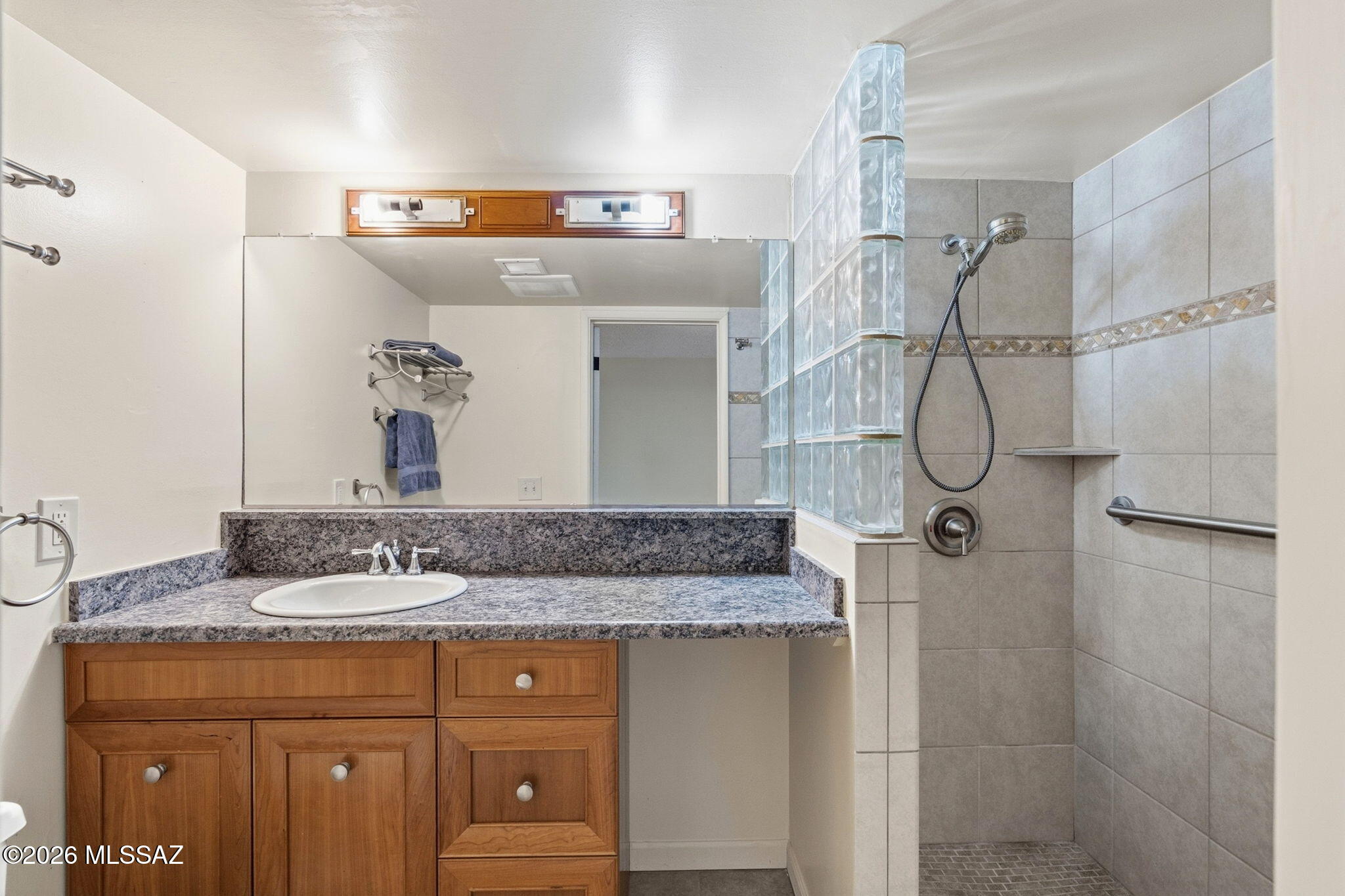 Country Club Hgts Southside - Residential