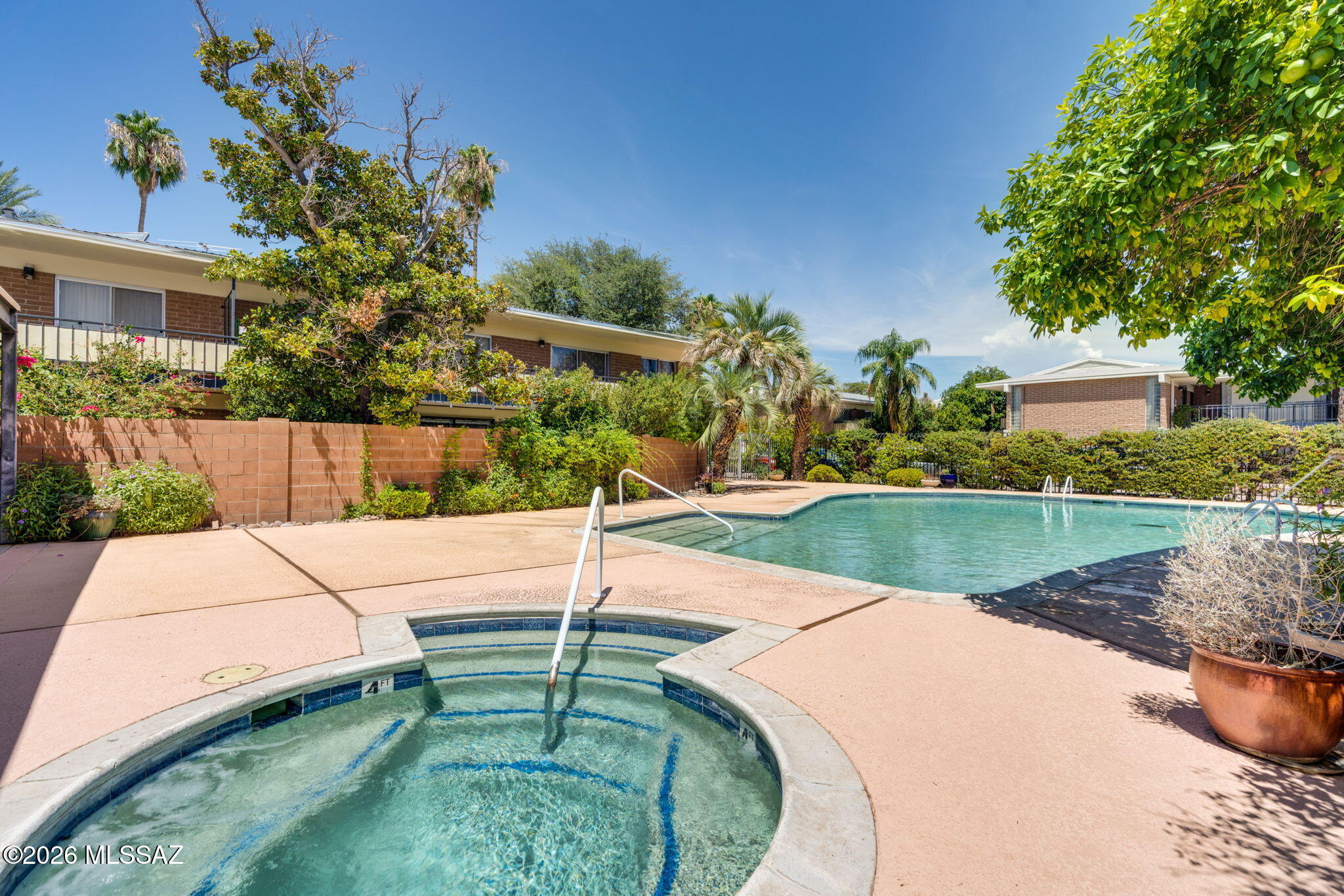 Country Club Hgts Southside - Residential