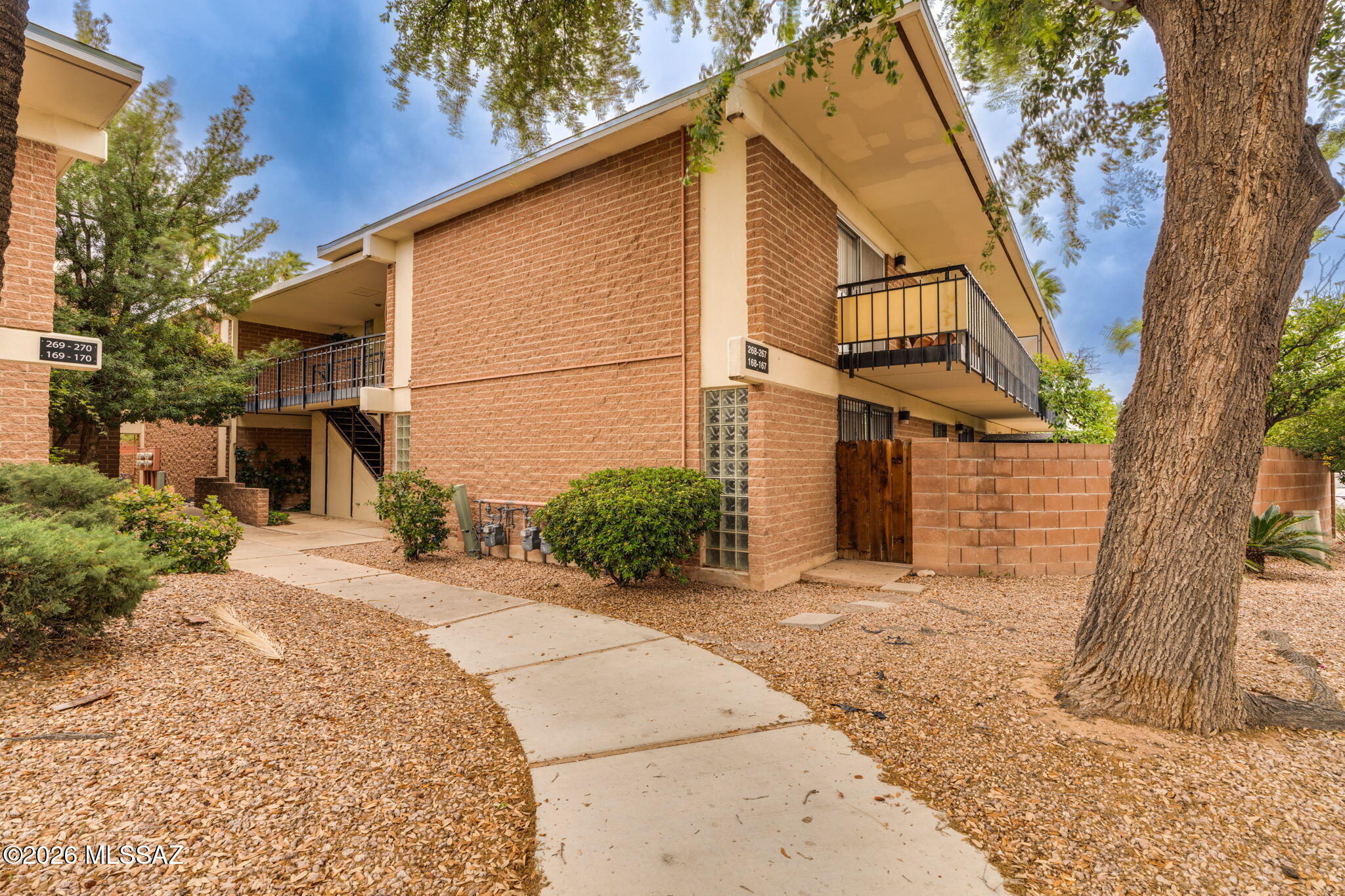 Country Club Hgts Southside - Residential