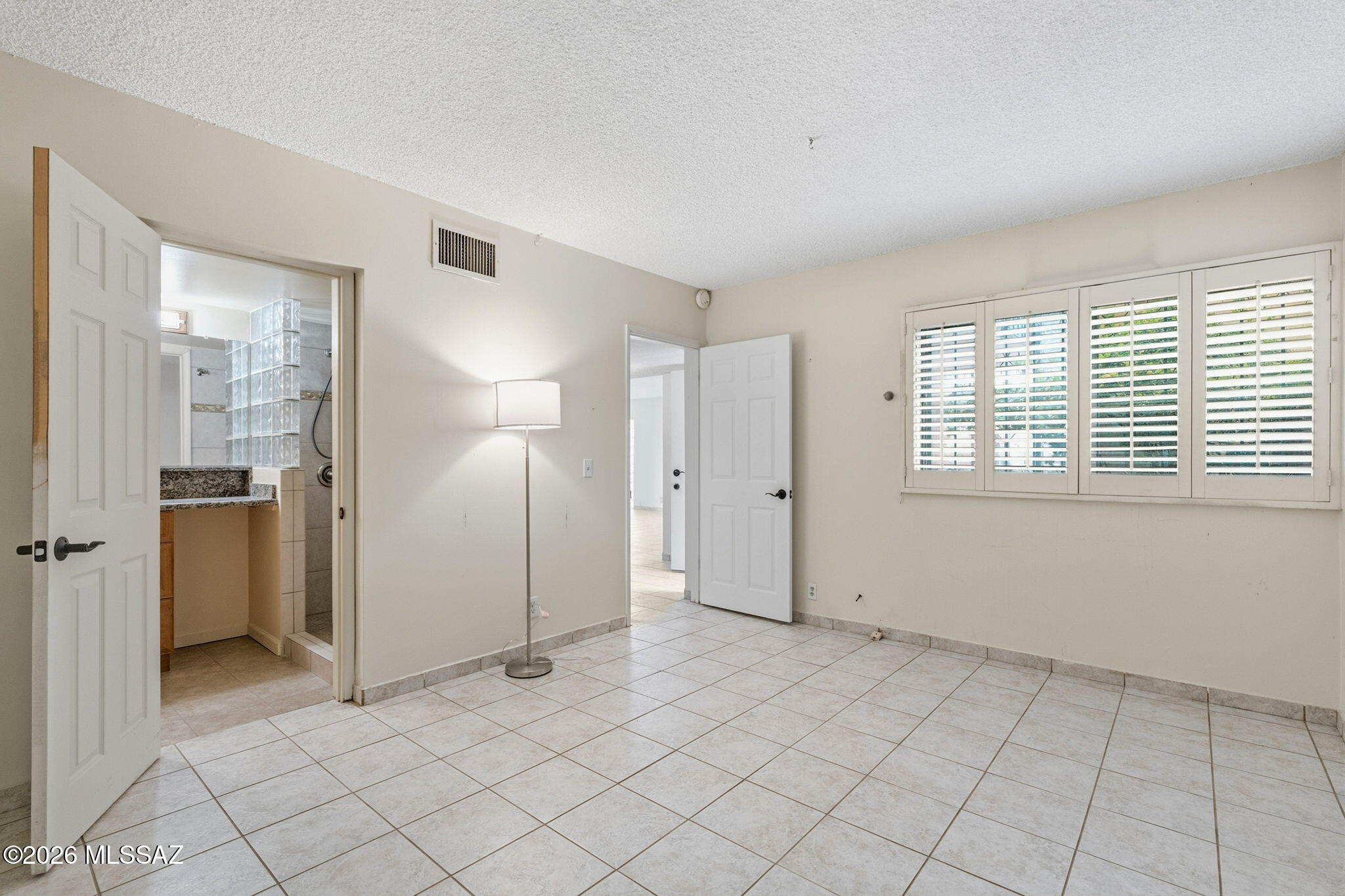Country Club Hgts Southside - Residential