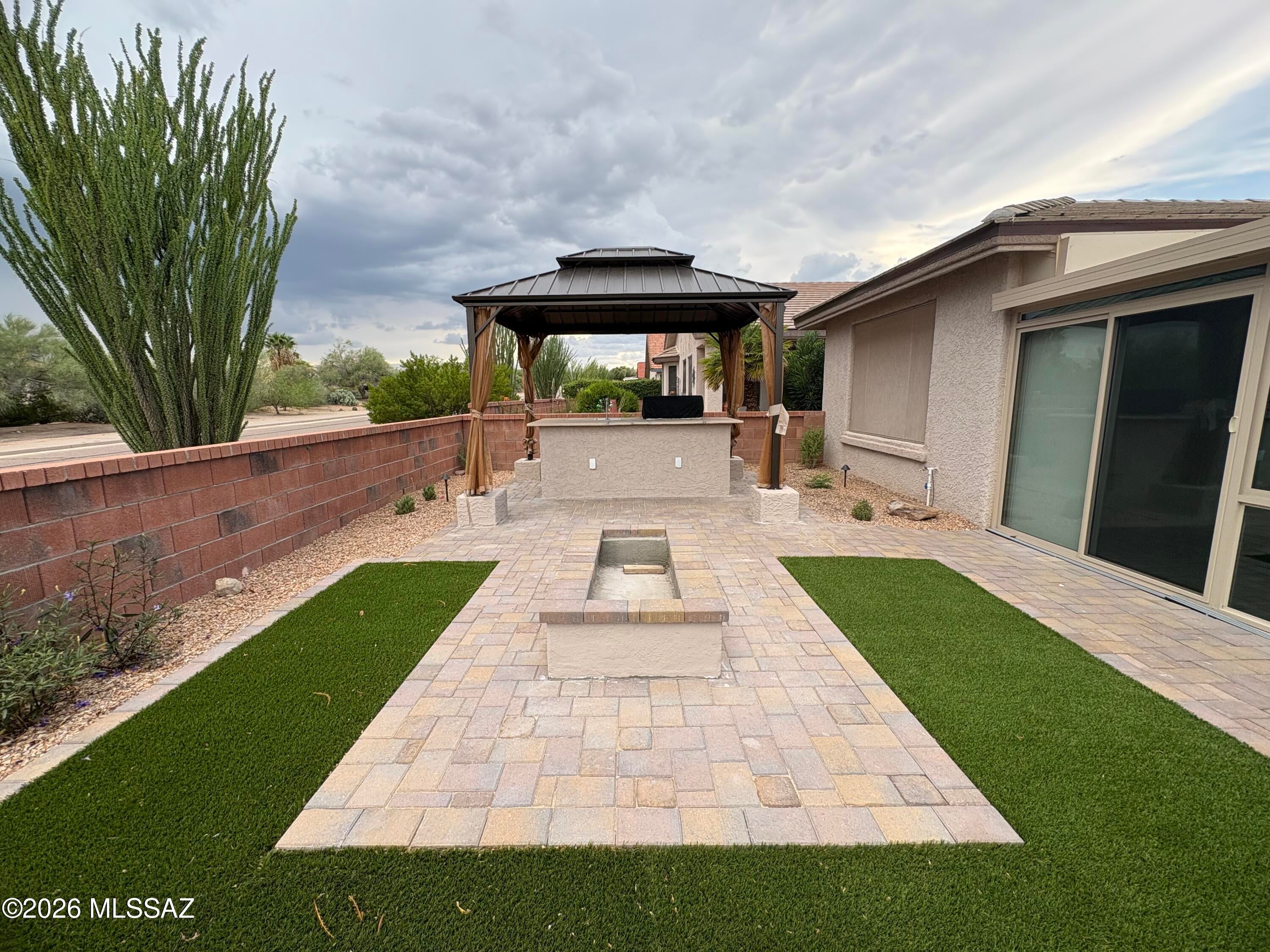 Las Campanas BLK G (96-216) - Residential