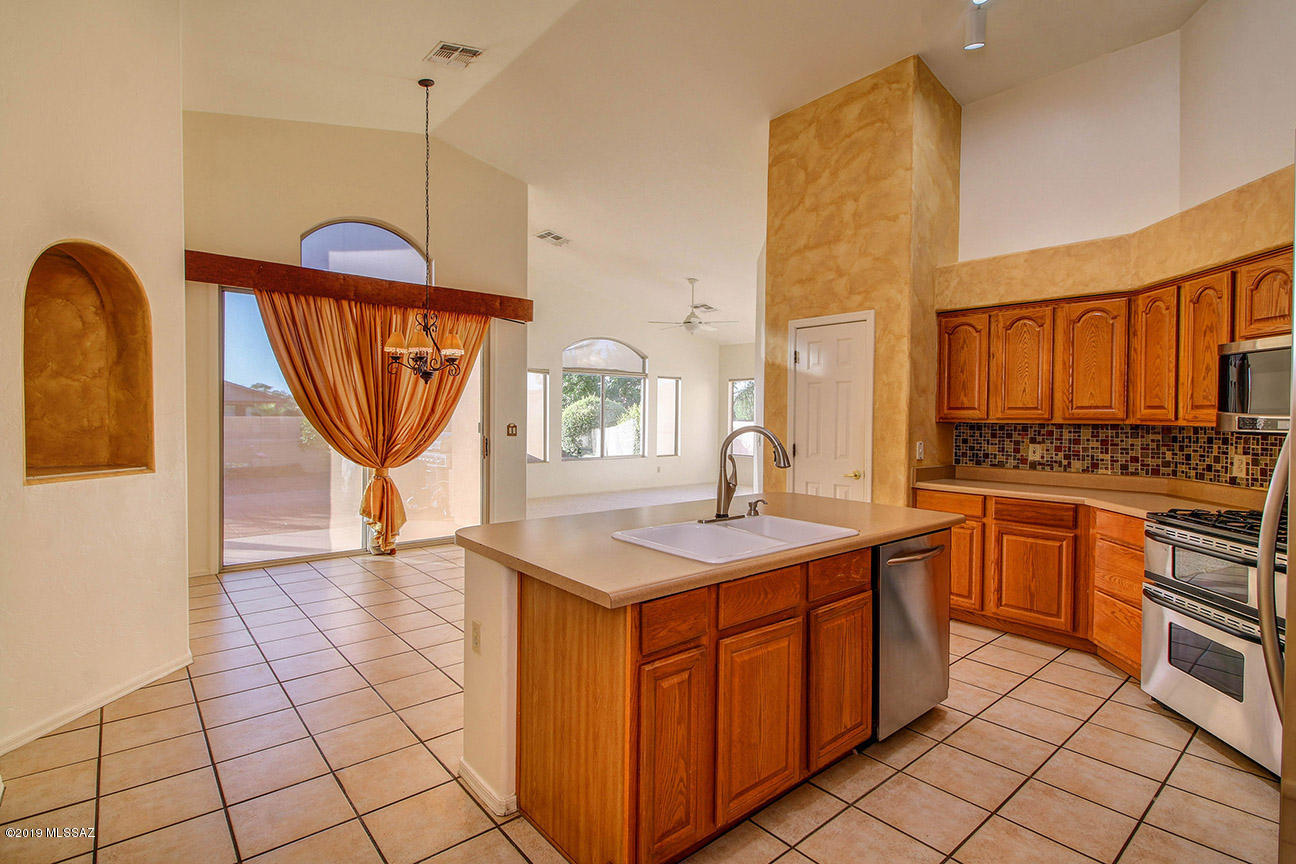 Continental Ranch (1-148) - Residential Lease