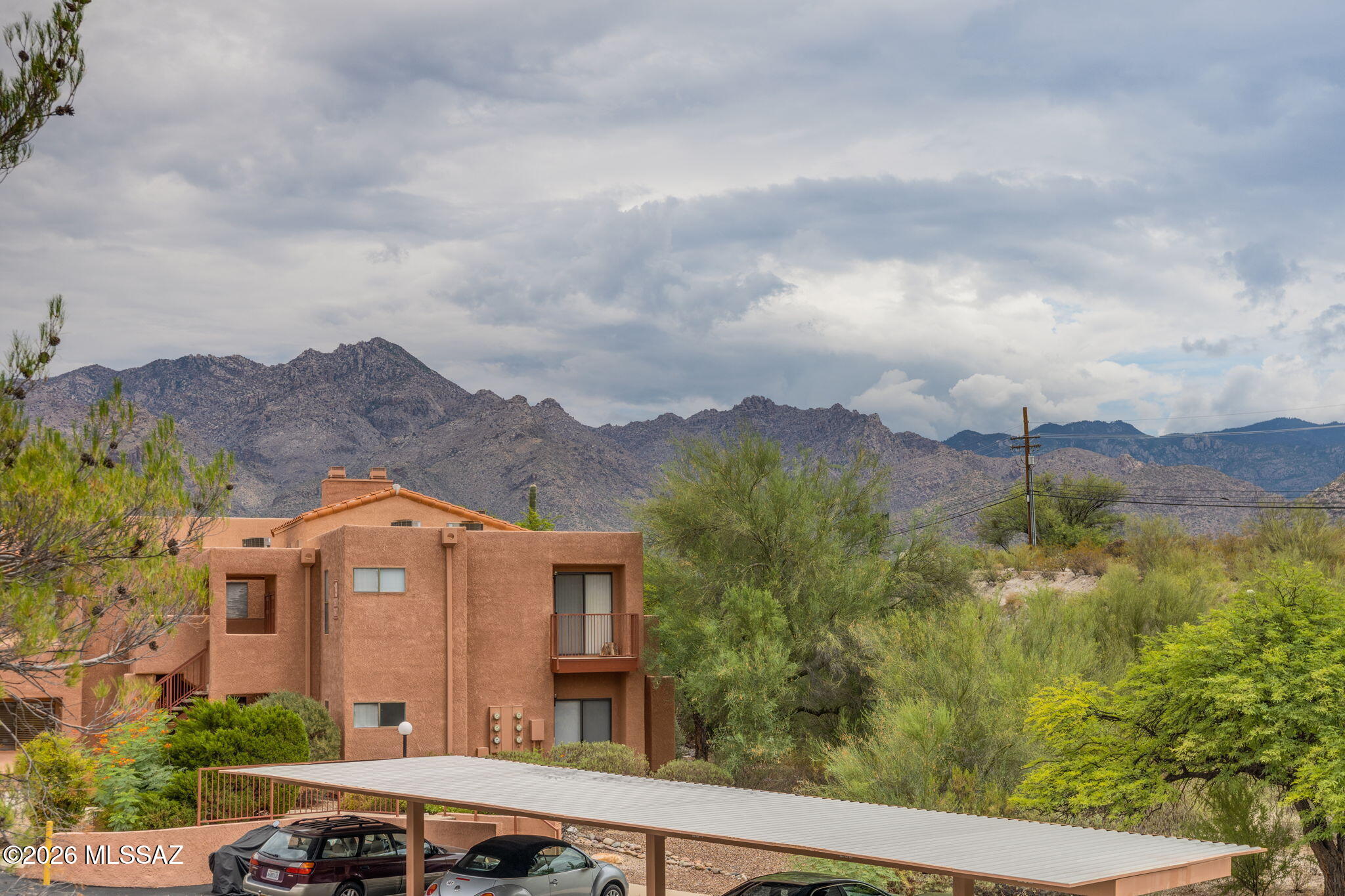 Ventana Vista Condominiums - Residential