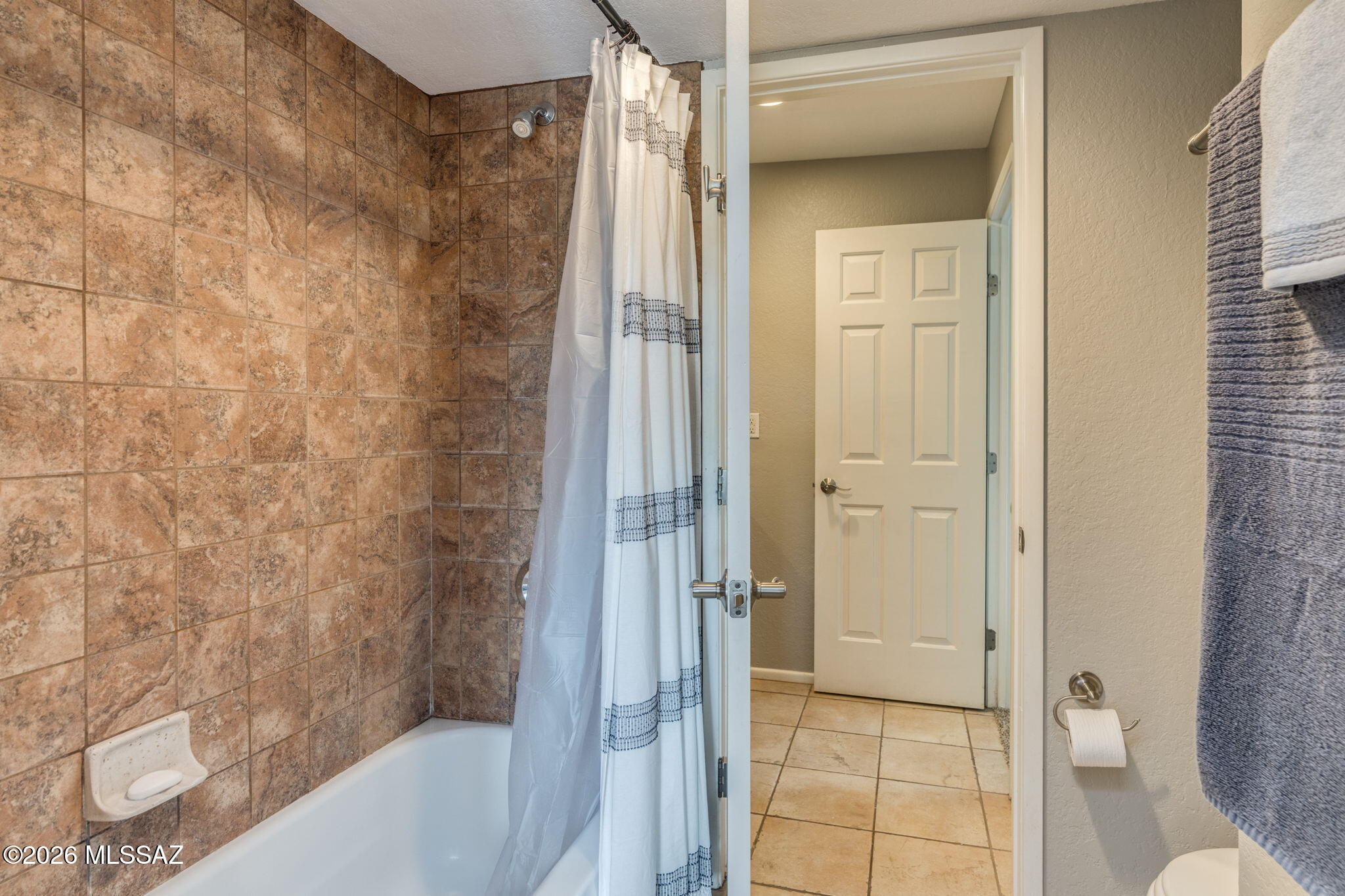 Ventana Vista Condominiums - Residential