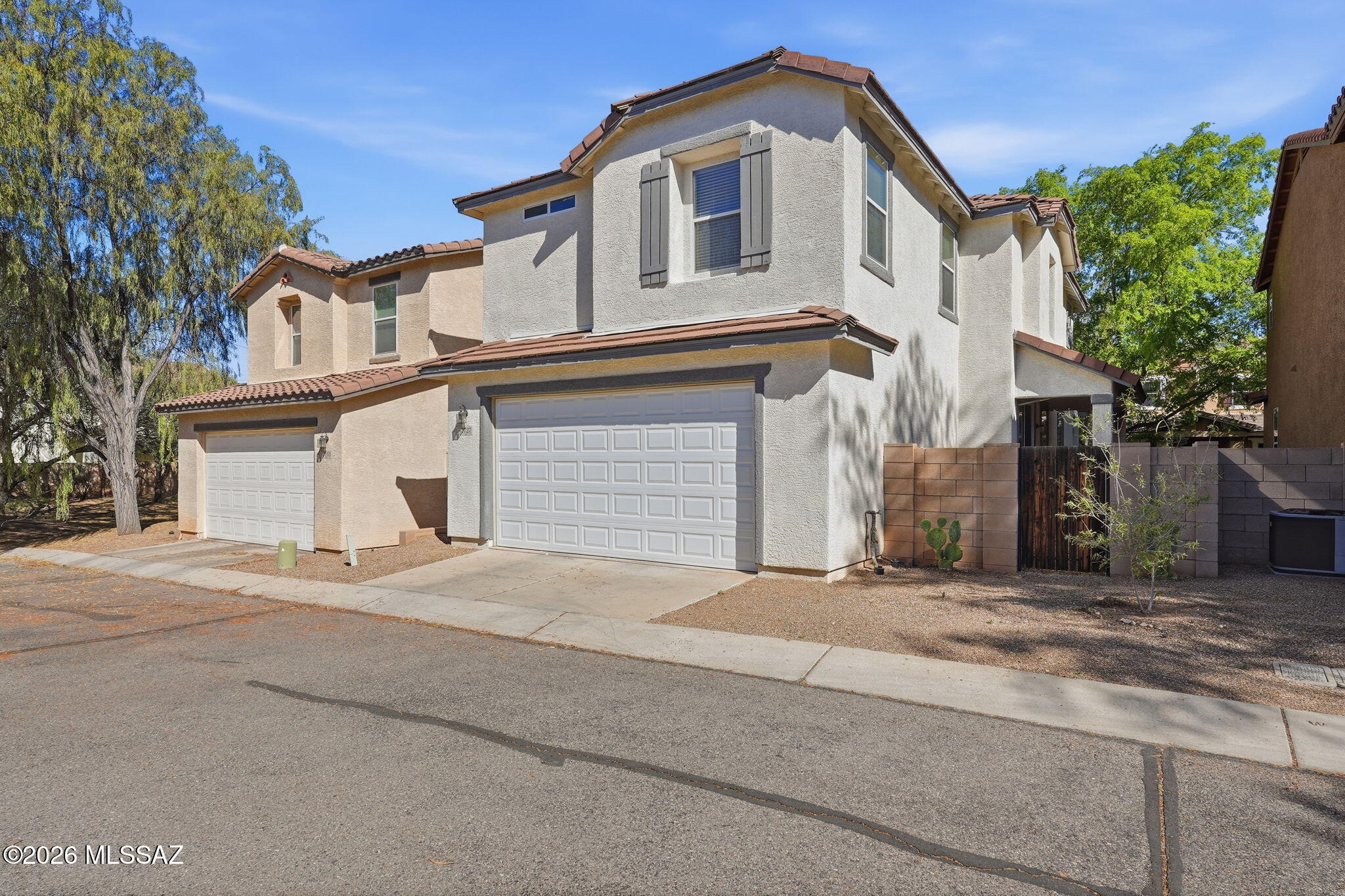 Catalina Vistas - Residential