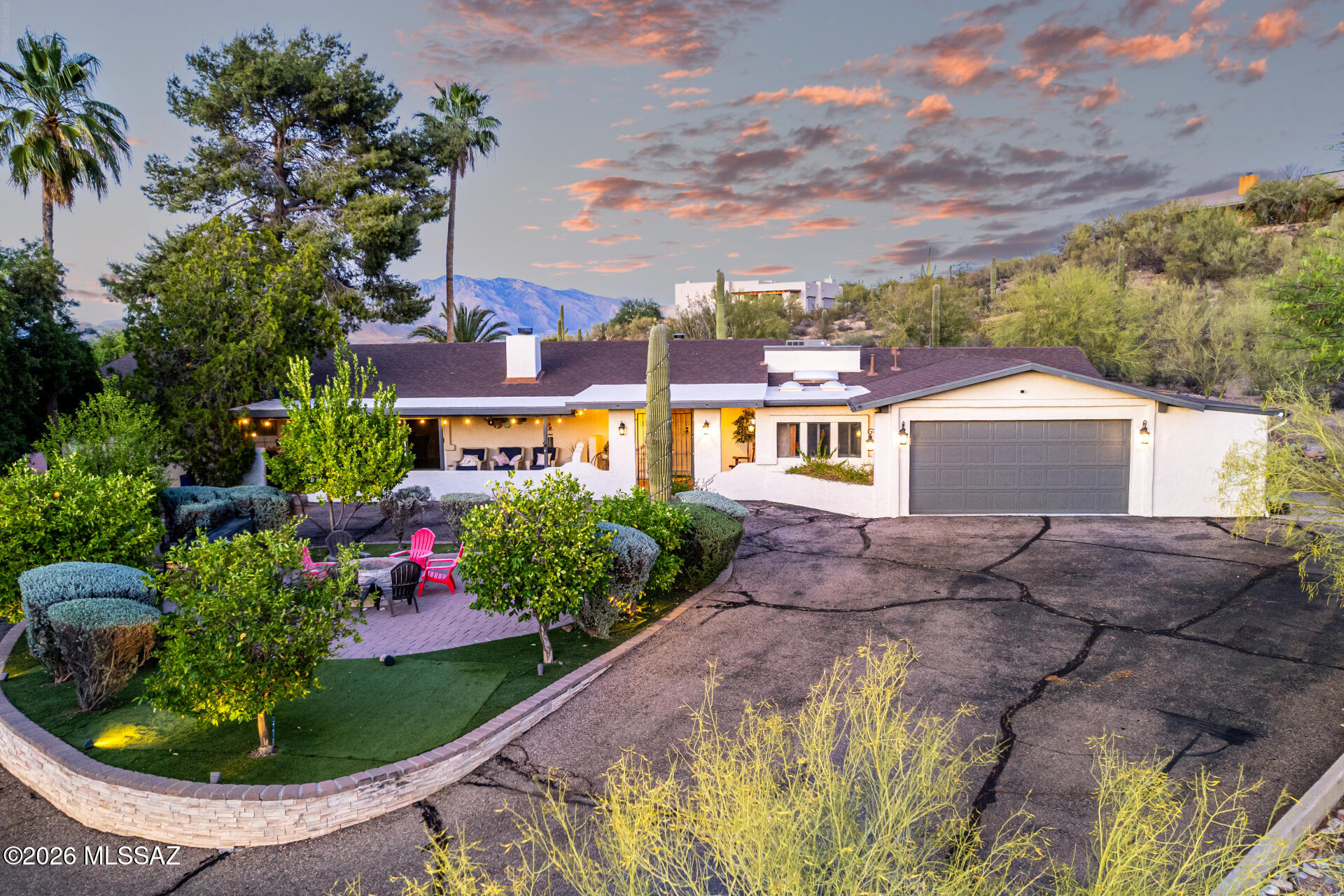 This beautifully remodeled 2,845-square-foot home features three bedrooms, four new bathrooms, and a gourmet kitchen. Spacious living areas with wood-beamed ceilings and multiple fireplaces offer both comfort and charm. Outside, enjoy a sparkling pool, in-ground hot tub, and stunning mountain views. The expansive acre-plus lot includes mature landscaping, a circular driveway, front and rear covered patios, an outdoor gazebo, a cozy fire pit, RV parking, and a two-car garage. Come see your beautiful home today!