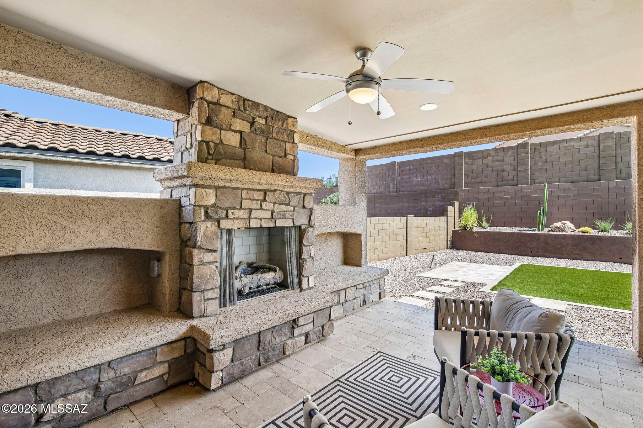 Del Webb At Dove Mountain SQ20131930189 - Residential