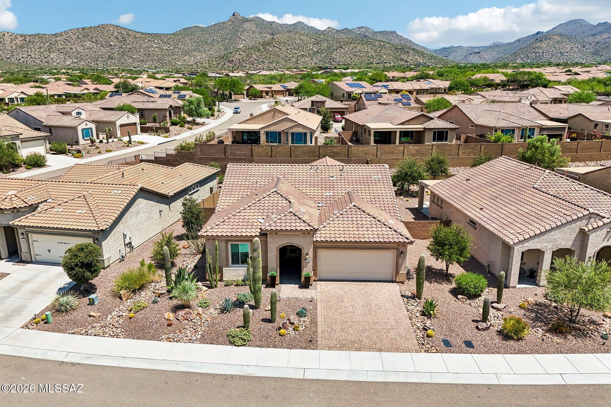 Del Webb At Dove Mountain SQ20131930189 - Residential