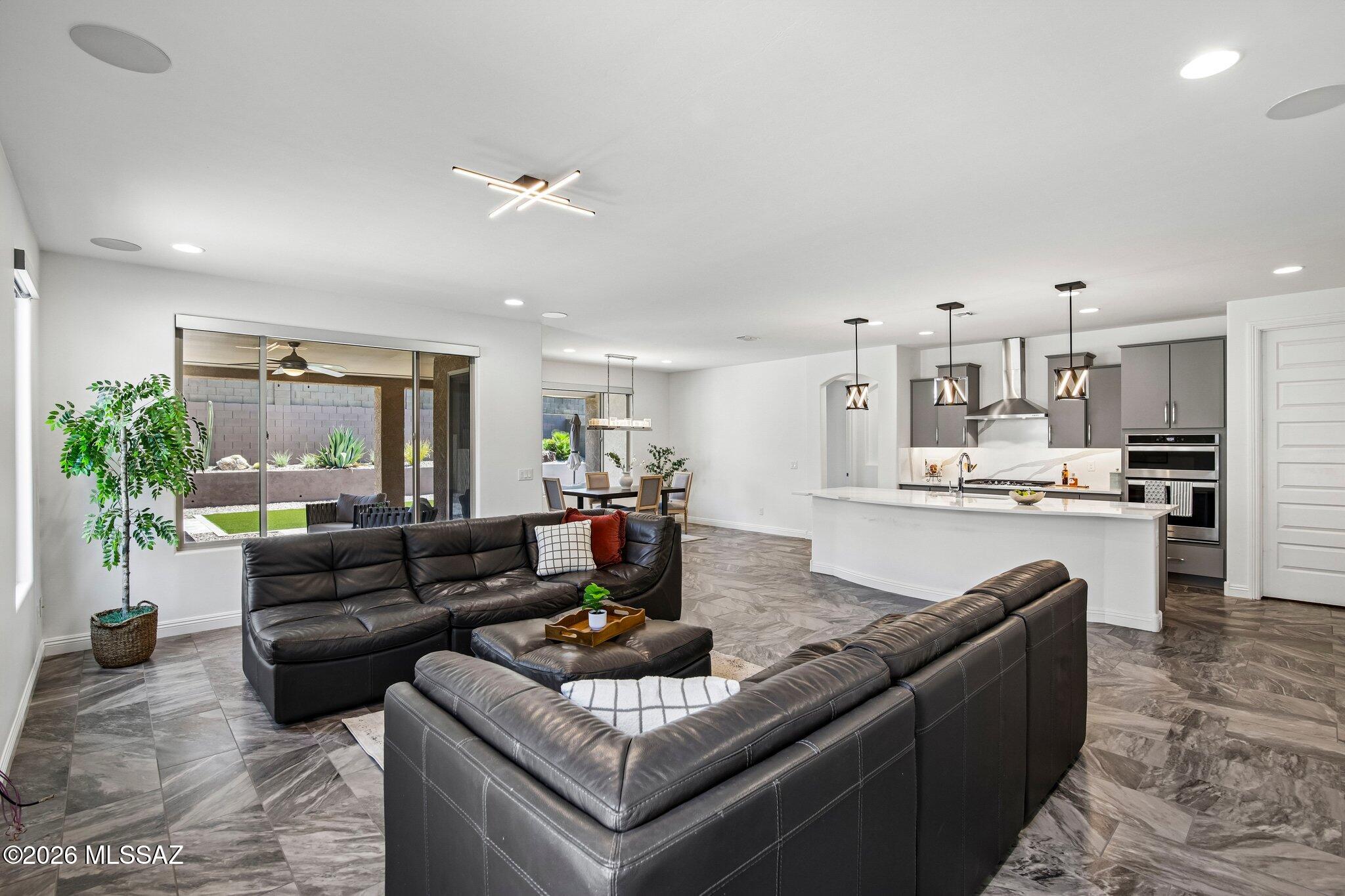 Del Webb At Dove Mountain SQ20131930189 - Residential