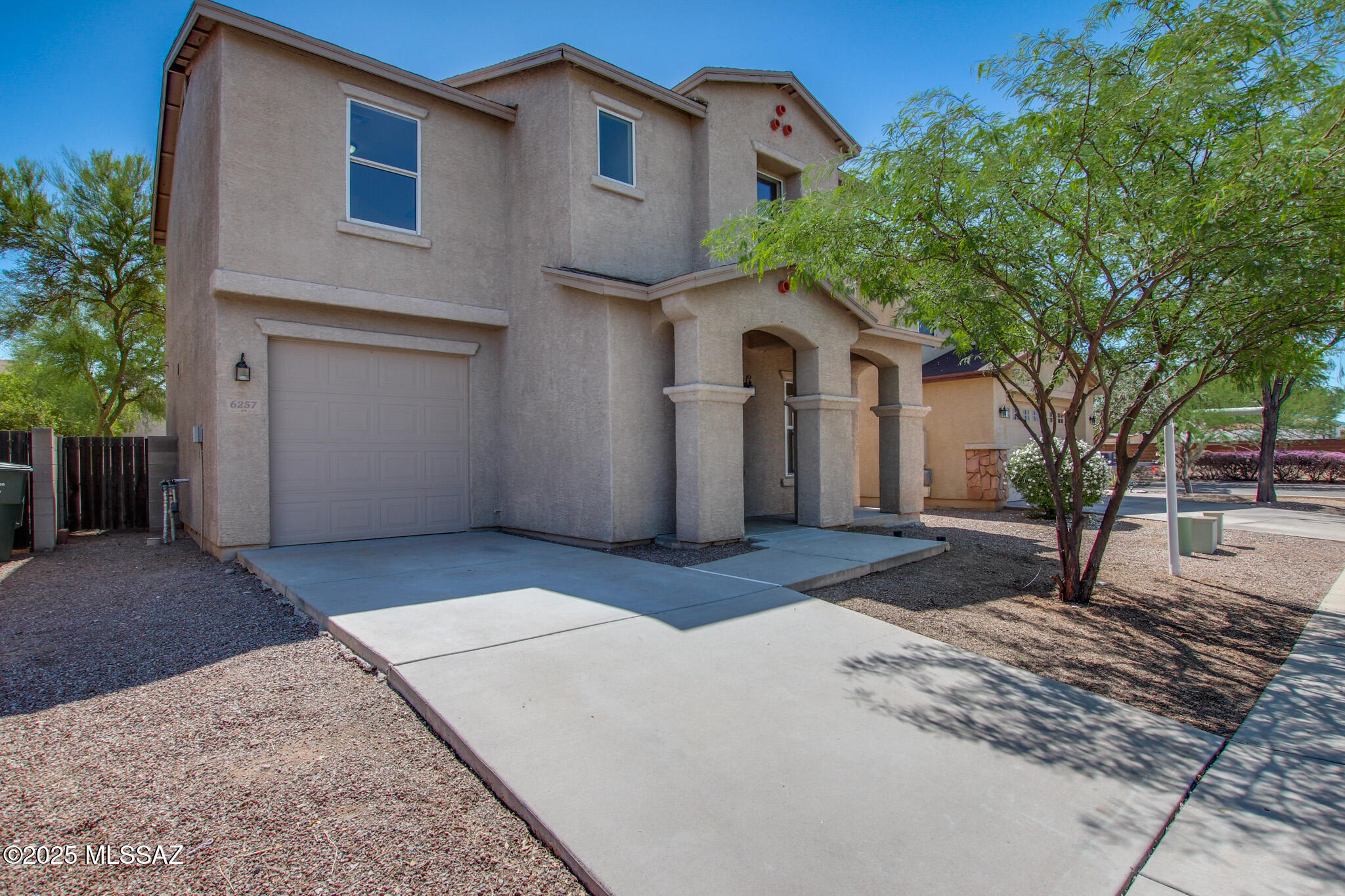 Now available! Contemporary two-story home in the desirable Julian Ranch community. This refreshed single-family residence features plush new carpet, fresh interior paint, stainless steel appliances, new roof shingles, and a brand-new HVAC system for year-round comfort. Ideally located with convenient access to the freeway, making commuting a breeze. A must-see opportunity!